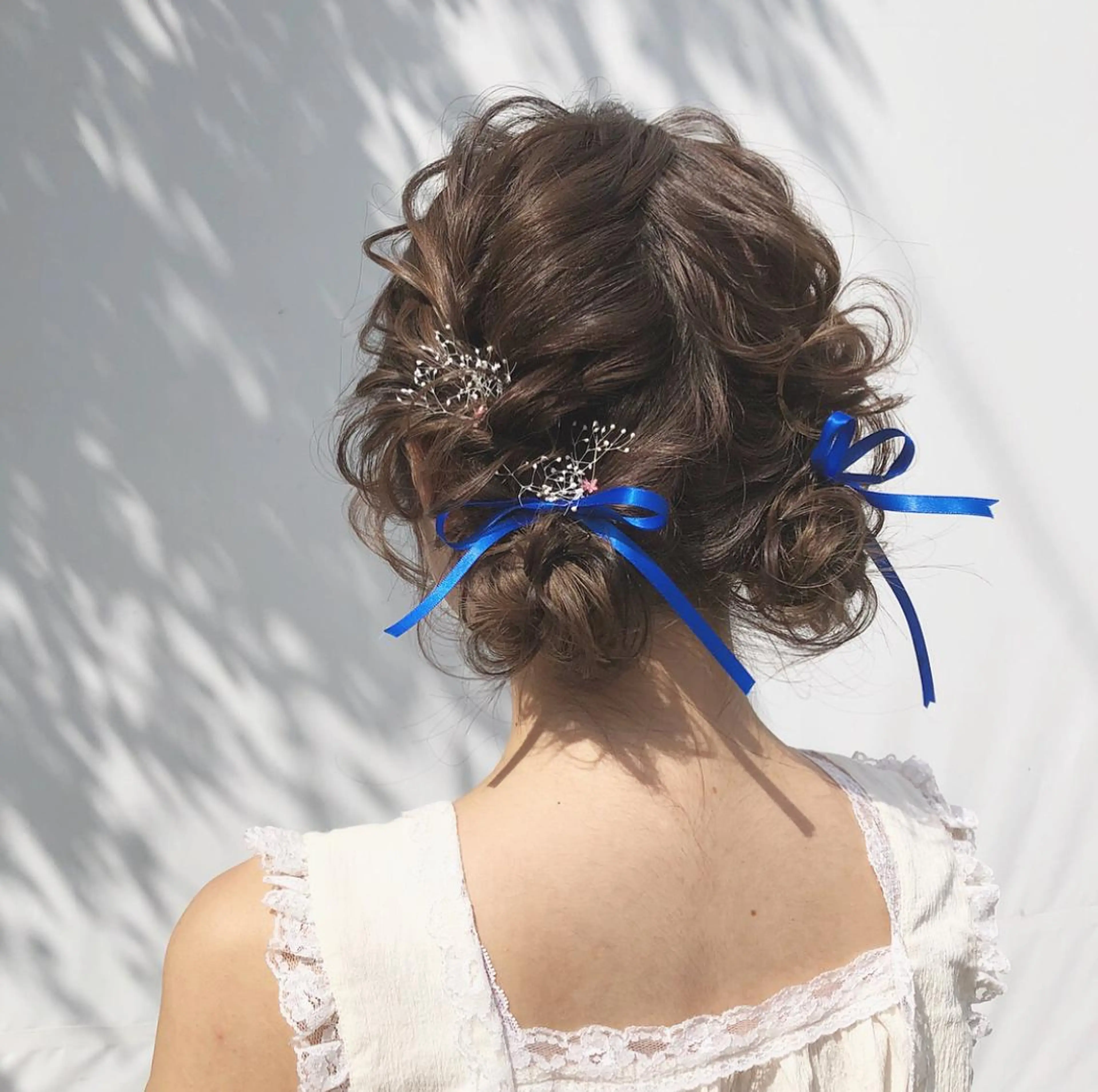 ミディアム ヘアアレンジ お団子ヘア autre所属・大久保 ひでなりのヘアスタイル