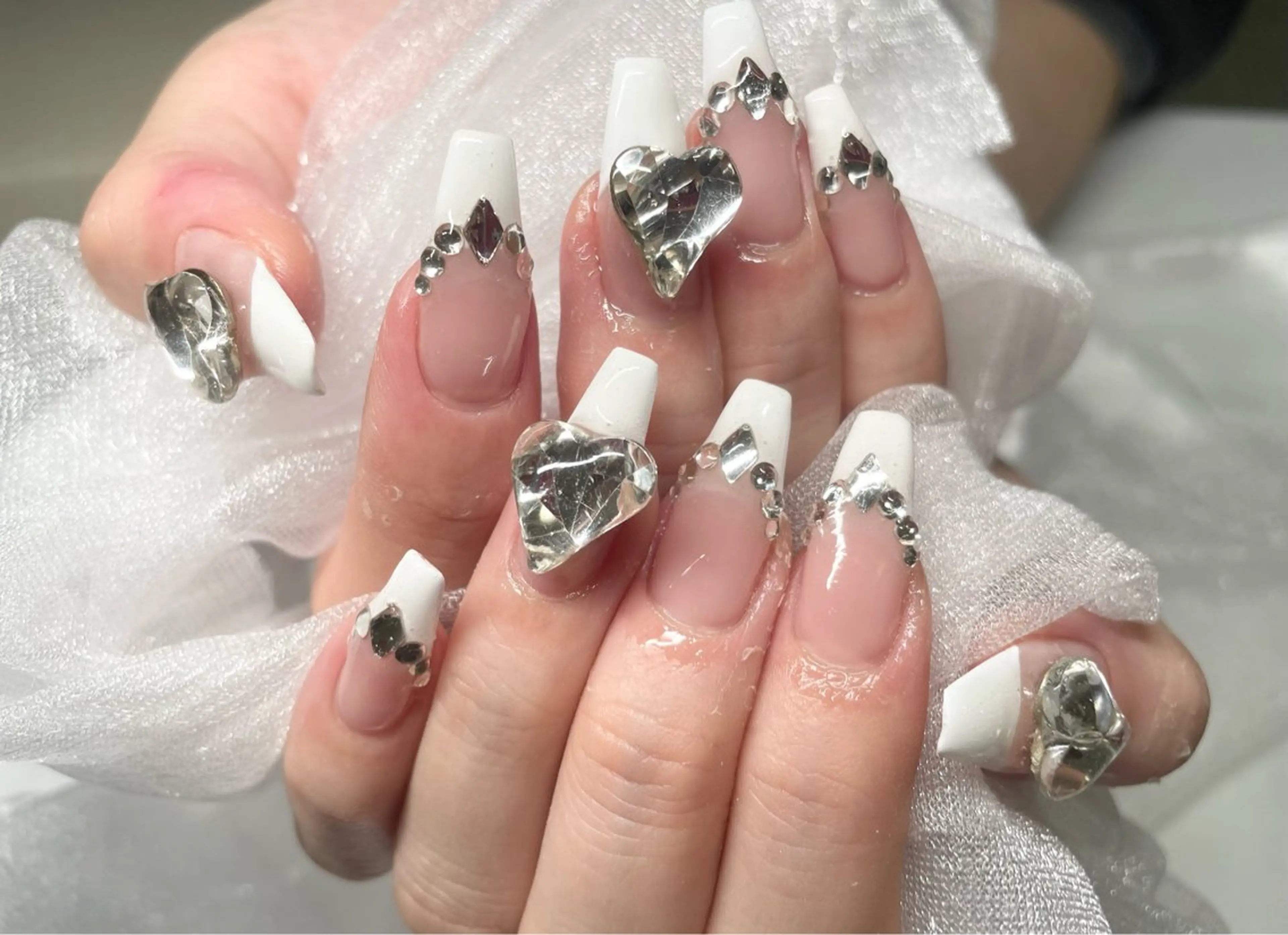 ネイル ハンドネイル Roi〈ロワ〉 Minakoのネイルデザイン