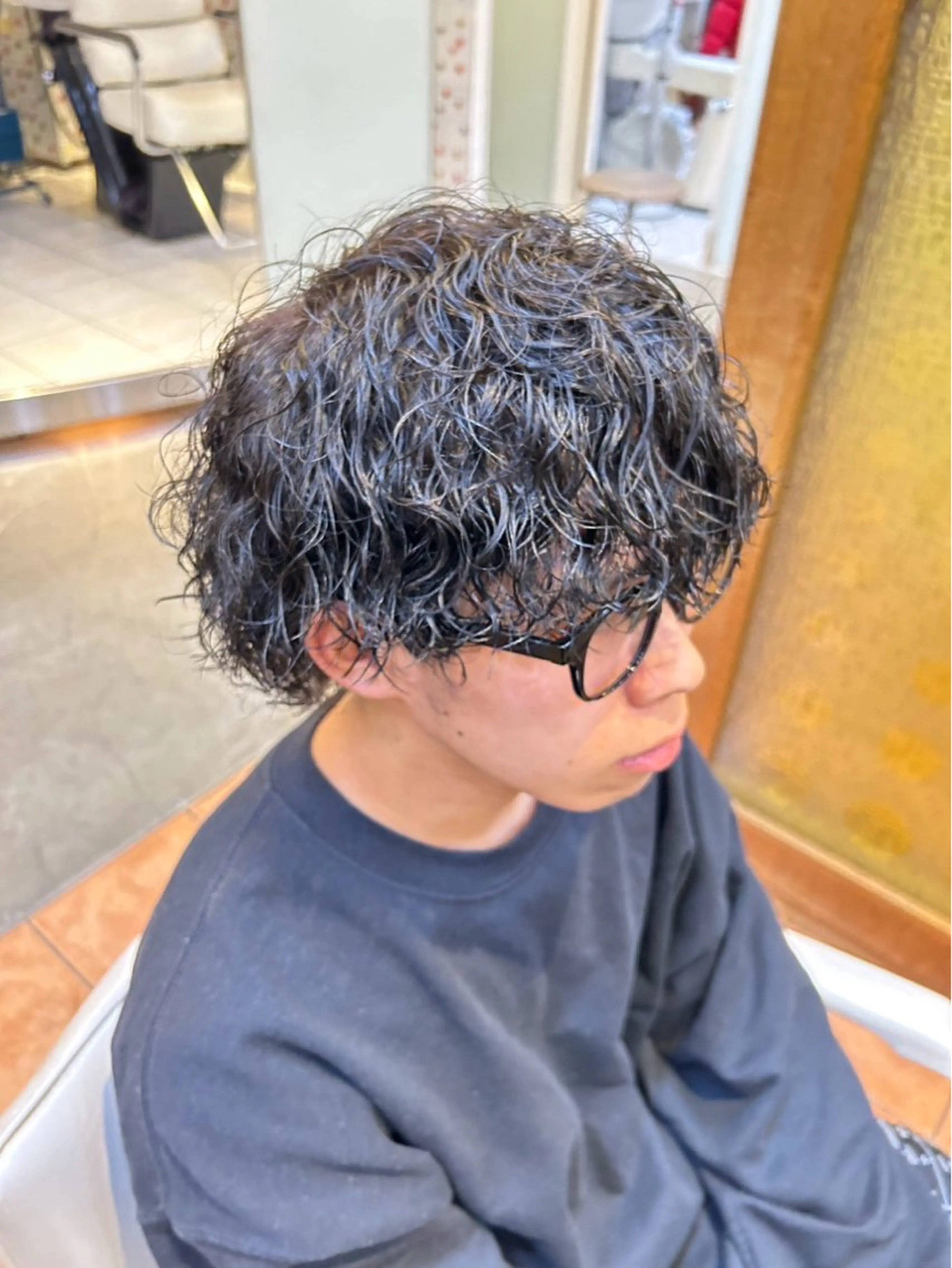 【🔥ミニモ限定価格🔥】🎱カット＋メンズ似合わせパーマ🎱の写真