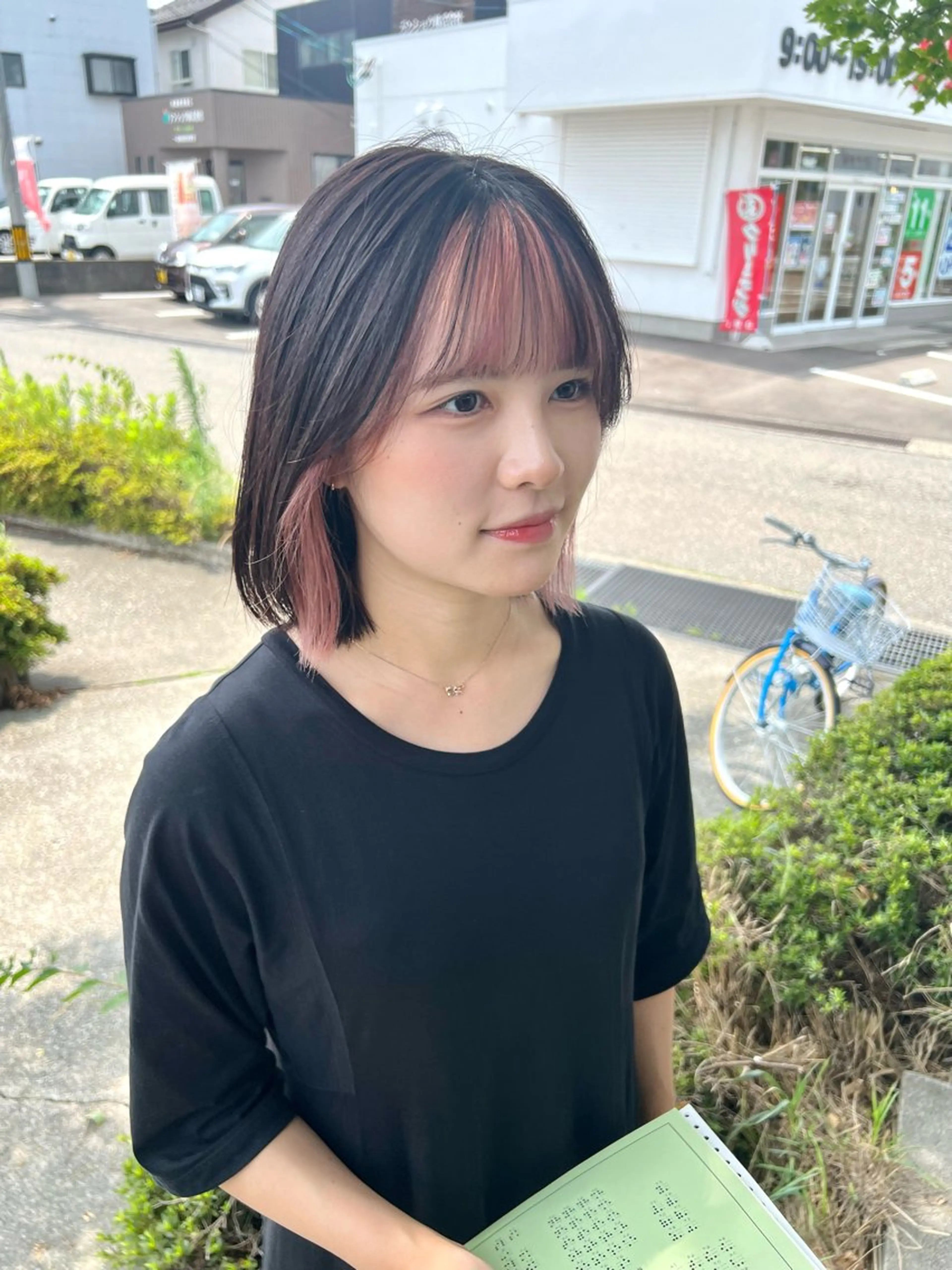 ショート ヘアカラー 池本 勇大のヘアスタイル