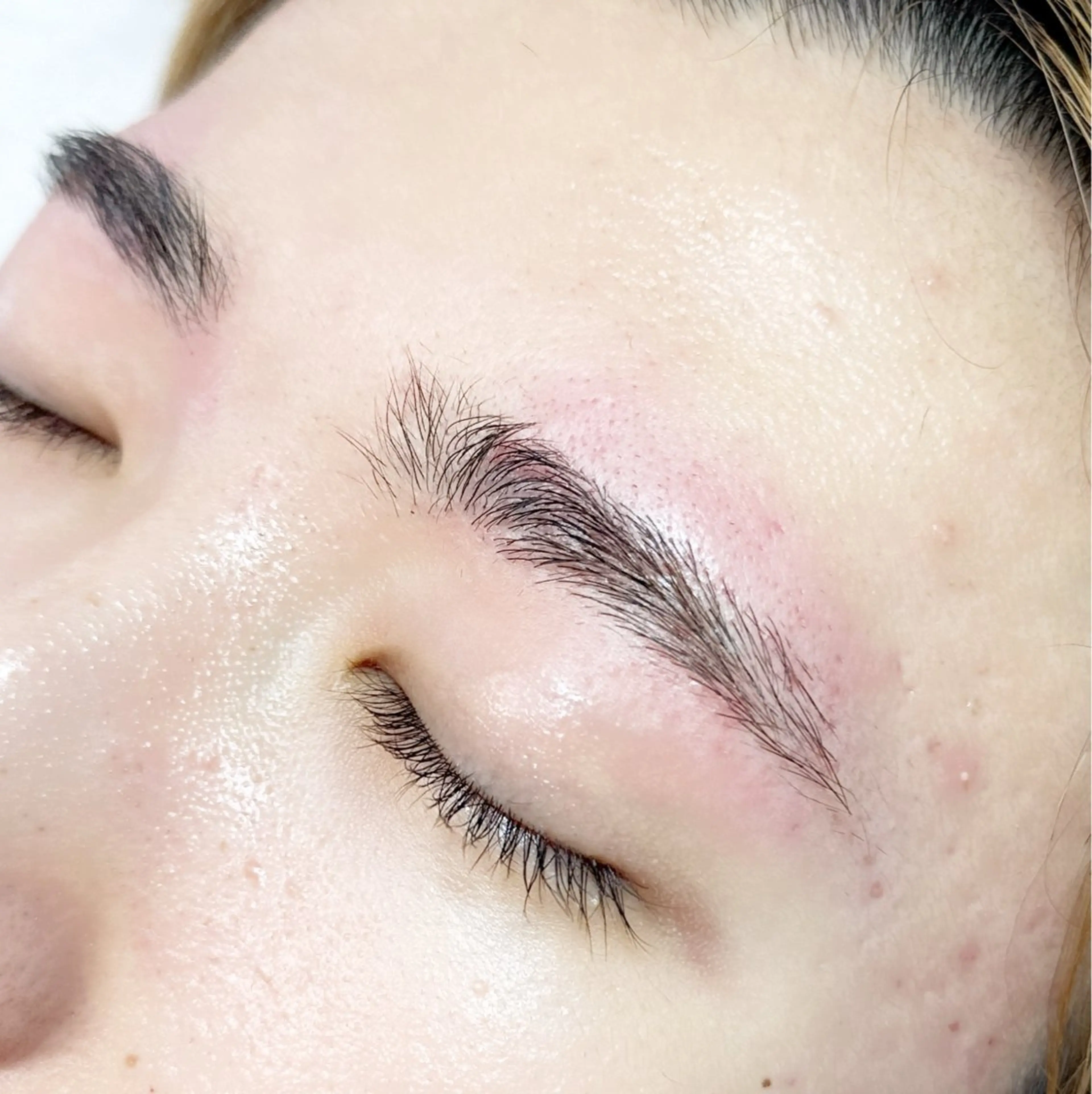 アイブロウ メンズアイブロウ ワックス脱毛 salon de Tiara Fukaのマツエク・マツパデザイン