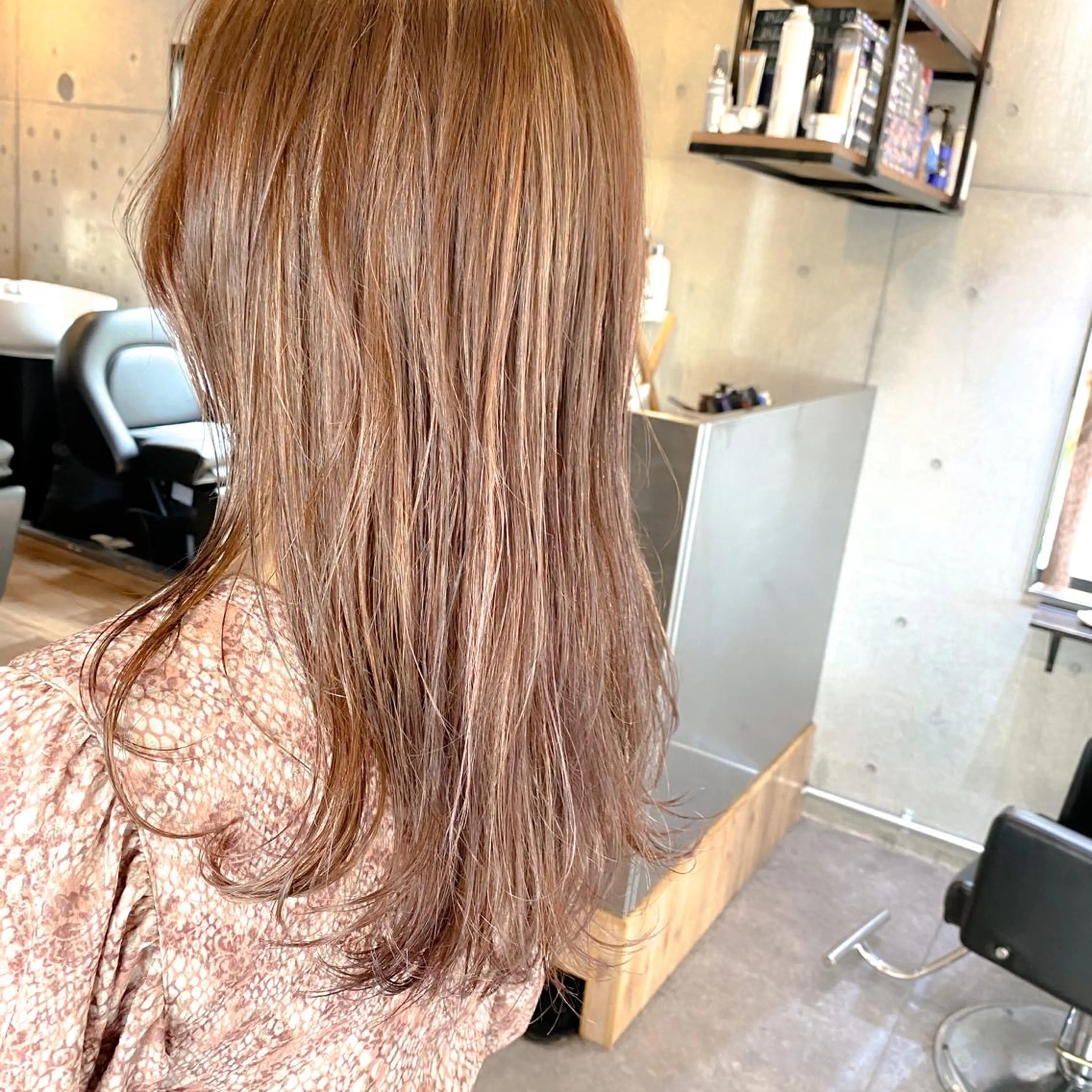 ロング カラー 艶髪ブリーチ 永井竜也のヘアスタイル