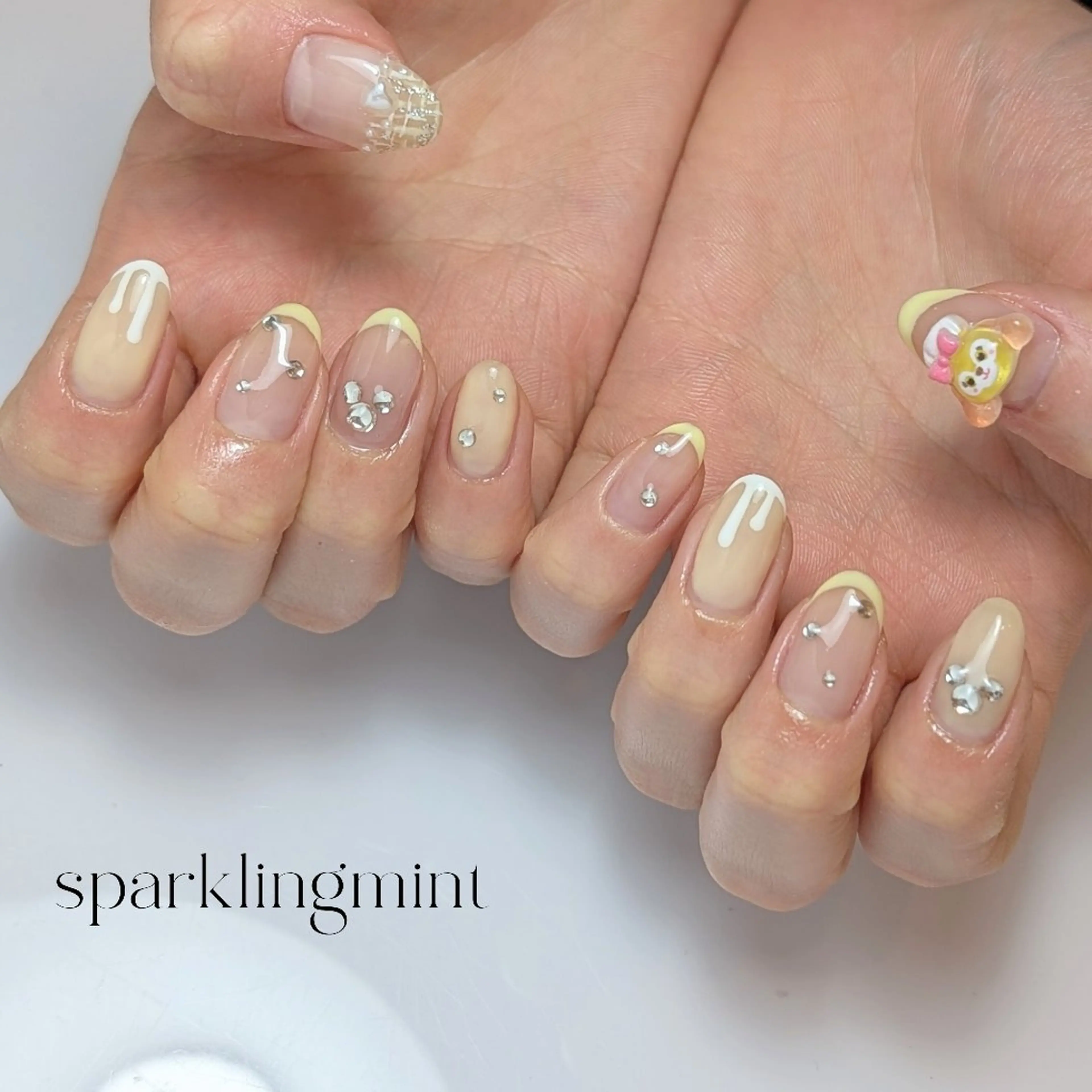 ネイル ハンドネイル 森ノ宮ネイル🌈☁️ seri🌞のネイルデザイン