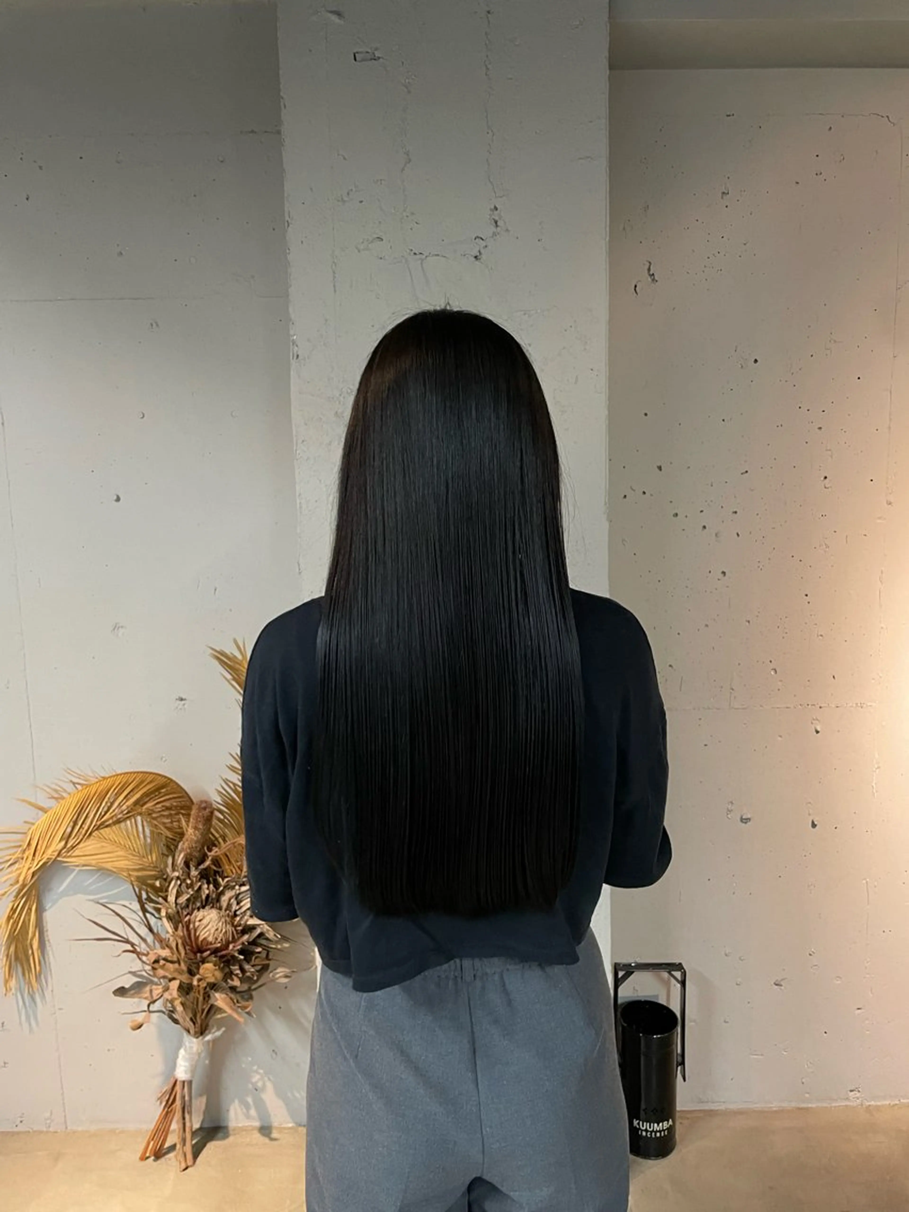 ロング ヘアカラー トリートメント 透明感・美髪 monsoワニユナのヘアスタイル
