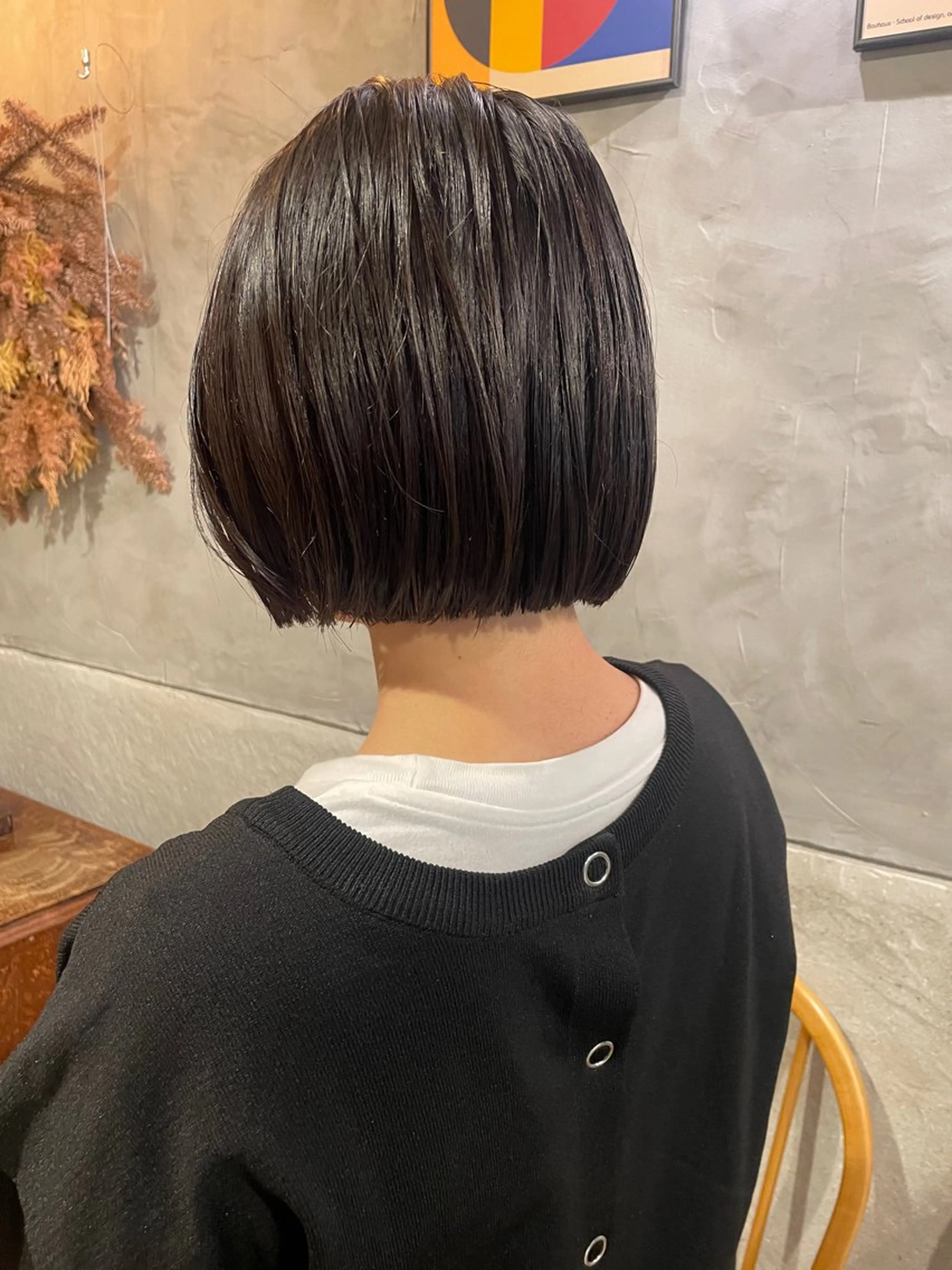 ショート カット さの あやねのヘアスタイル