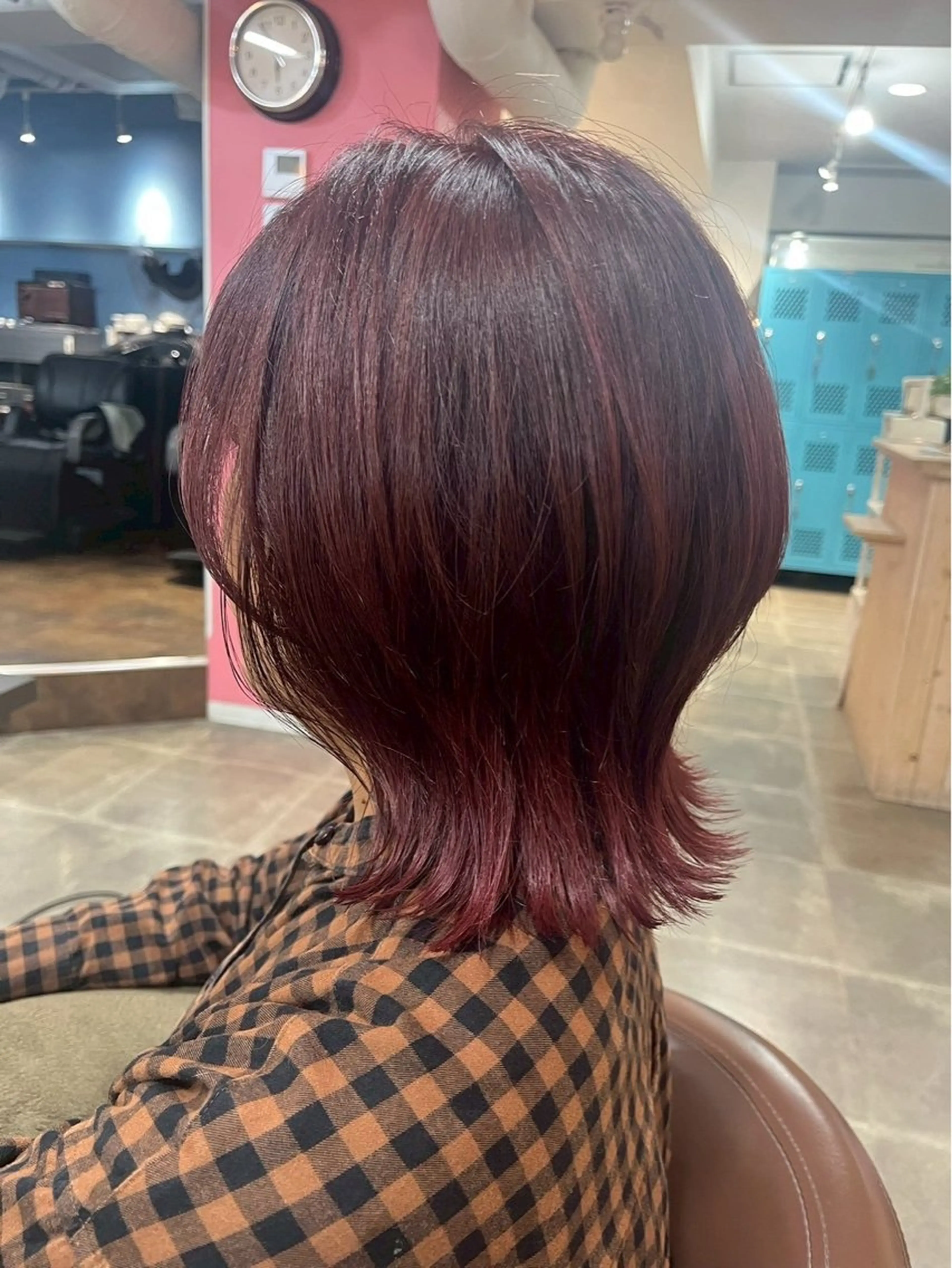 ミディアム レディースカット THIARA 👑のヘアスタイル