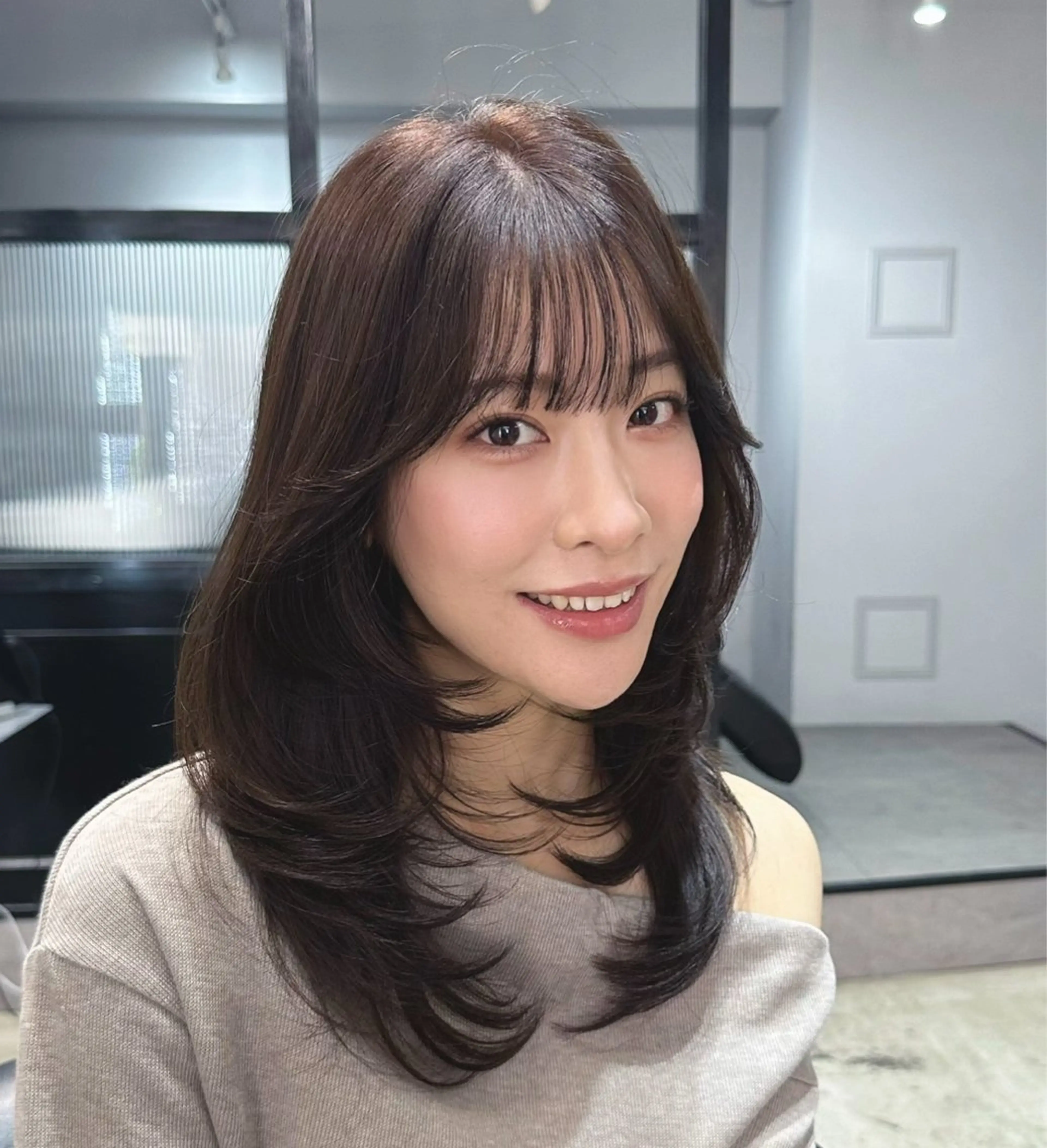 セミロング カラー 韓国ヘア✨美髪矯正✨ 渋谷 etoraのヘアスタイル