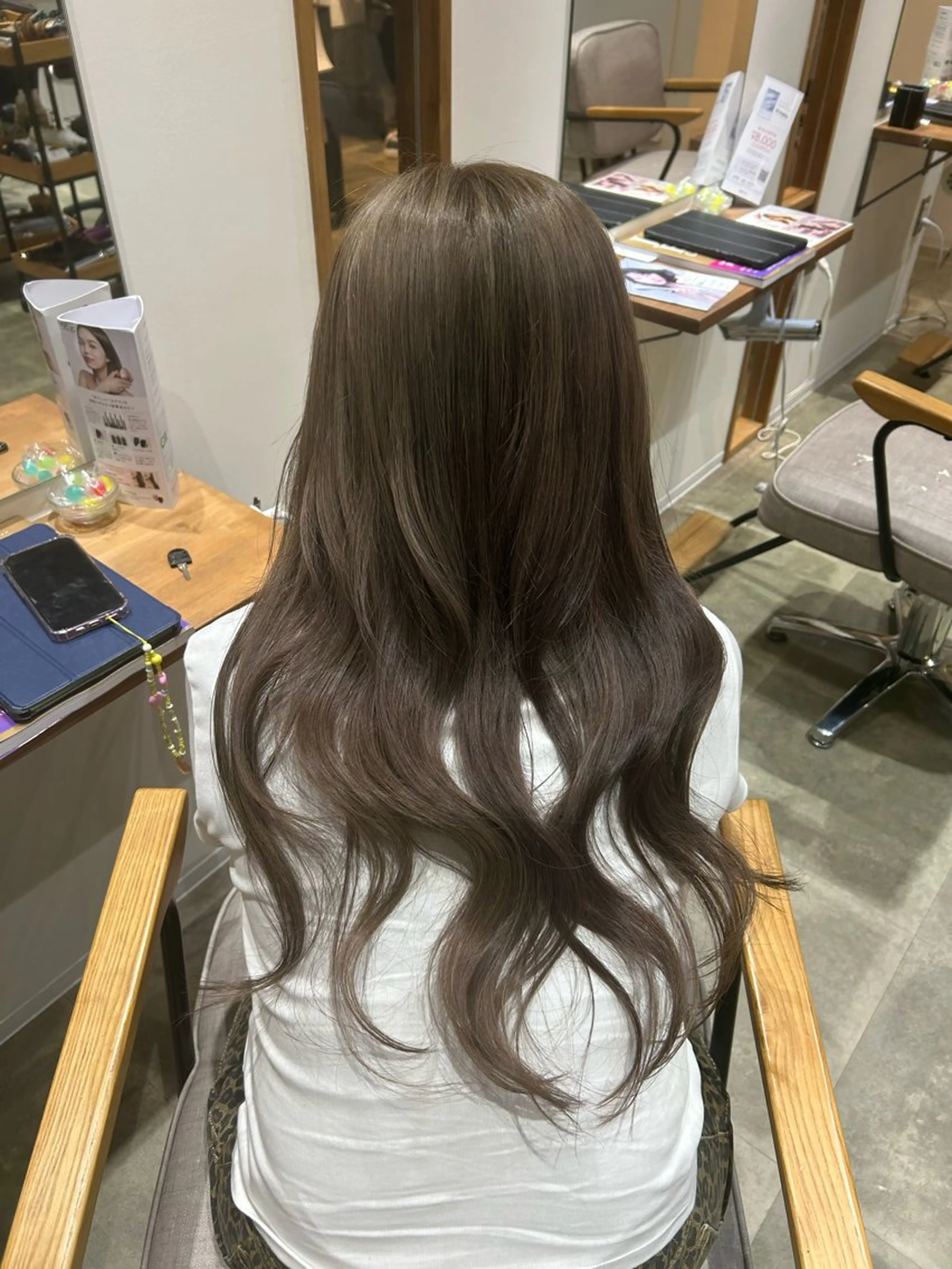 カラー ブリーチ 杉田 理胡のヘアスタイル