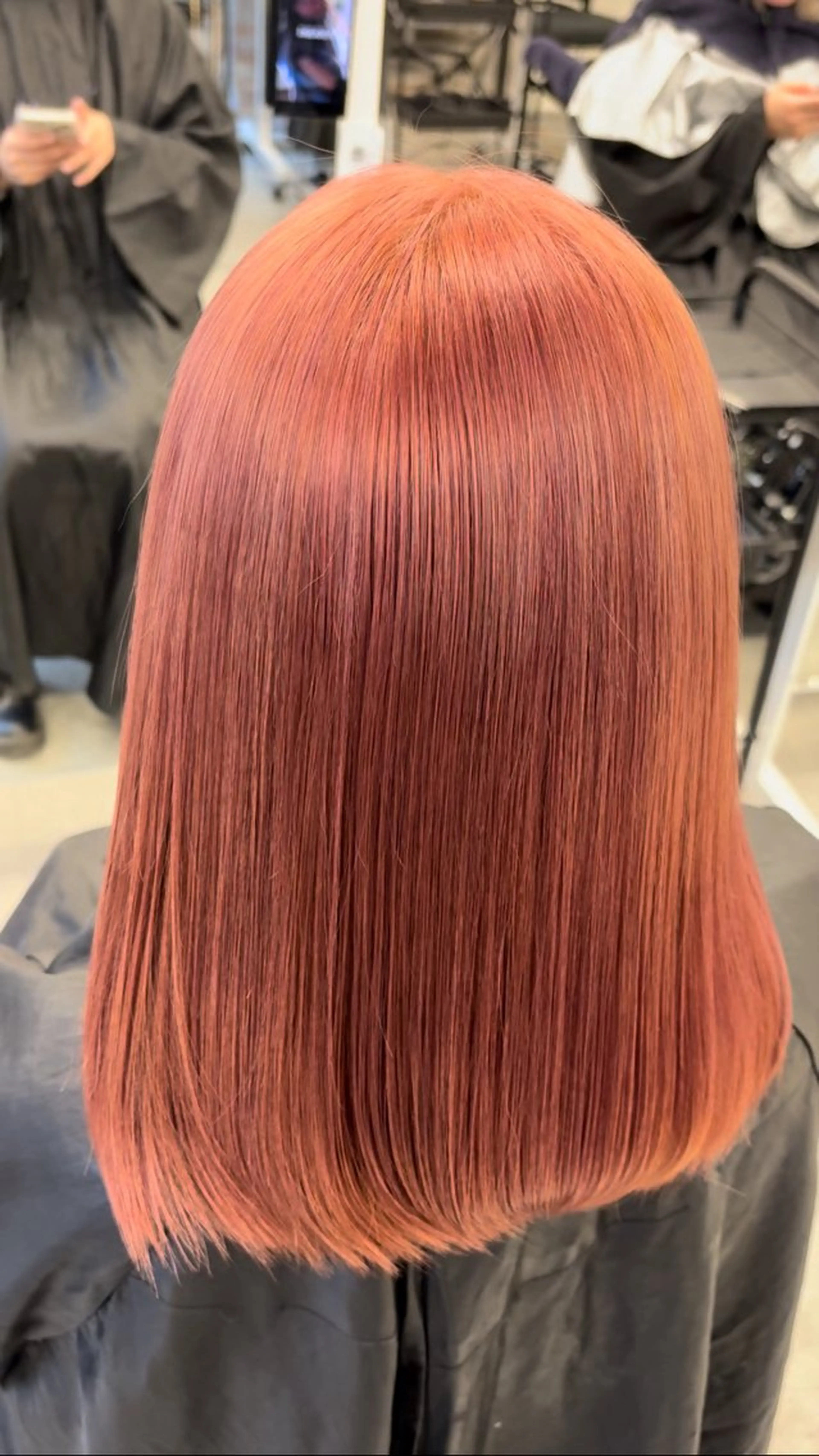 ミディアム カラー ヘアカラー 似合わせヘア🪽 riko🐈‍⬛のヘアスタイル