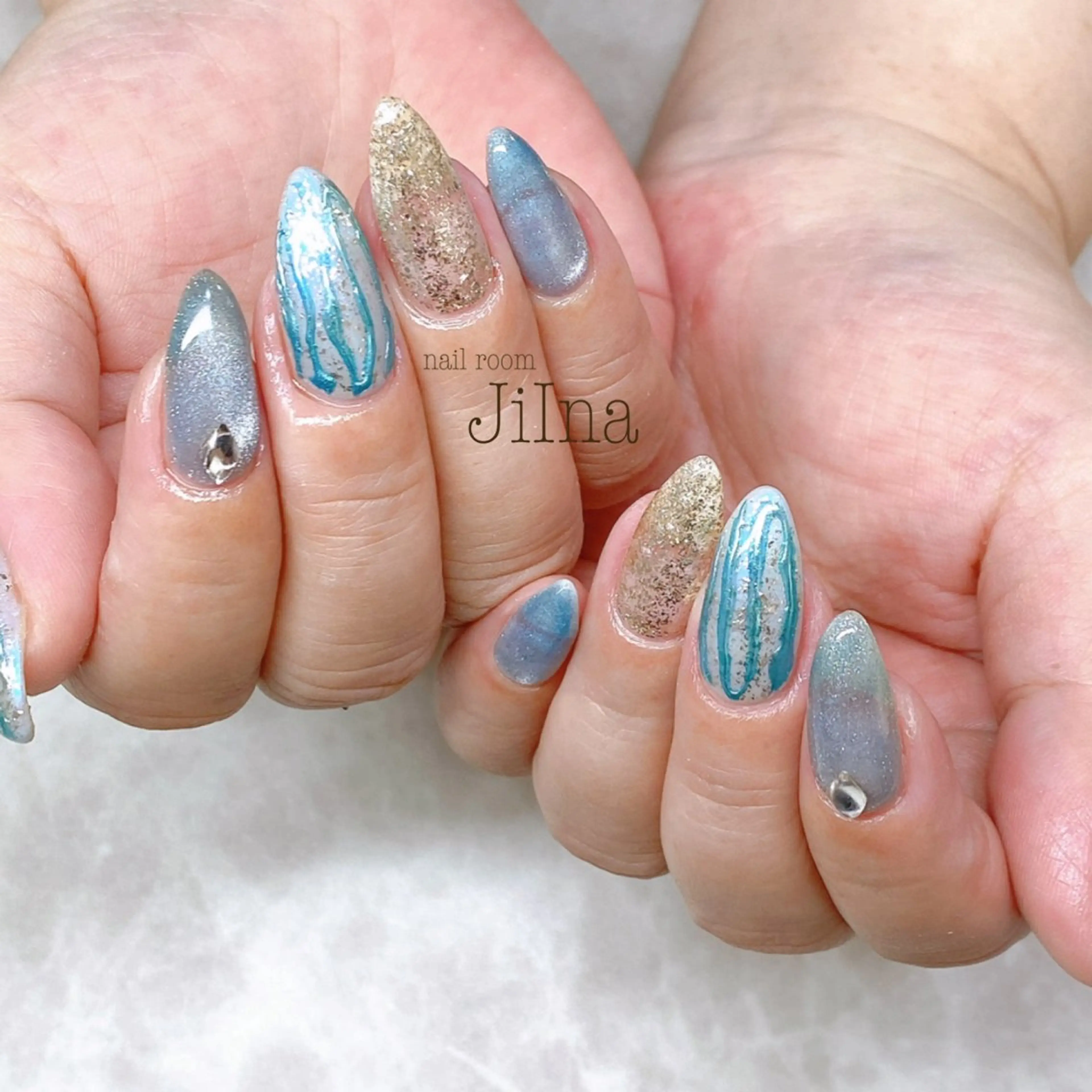 ネイル JiIna nailのネイルデザイン