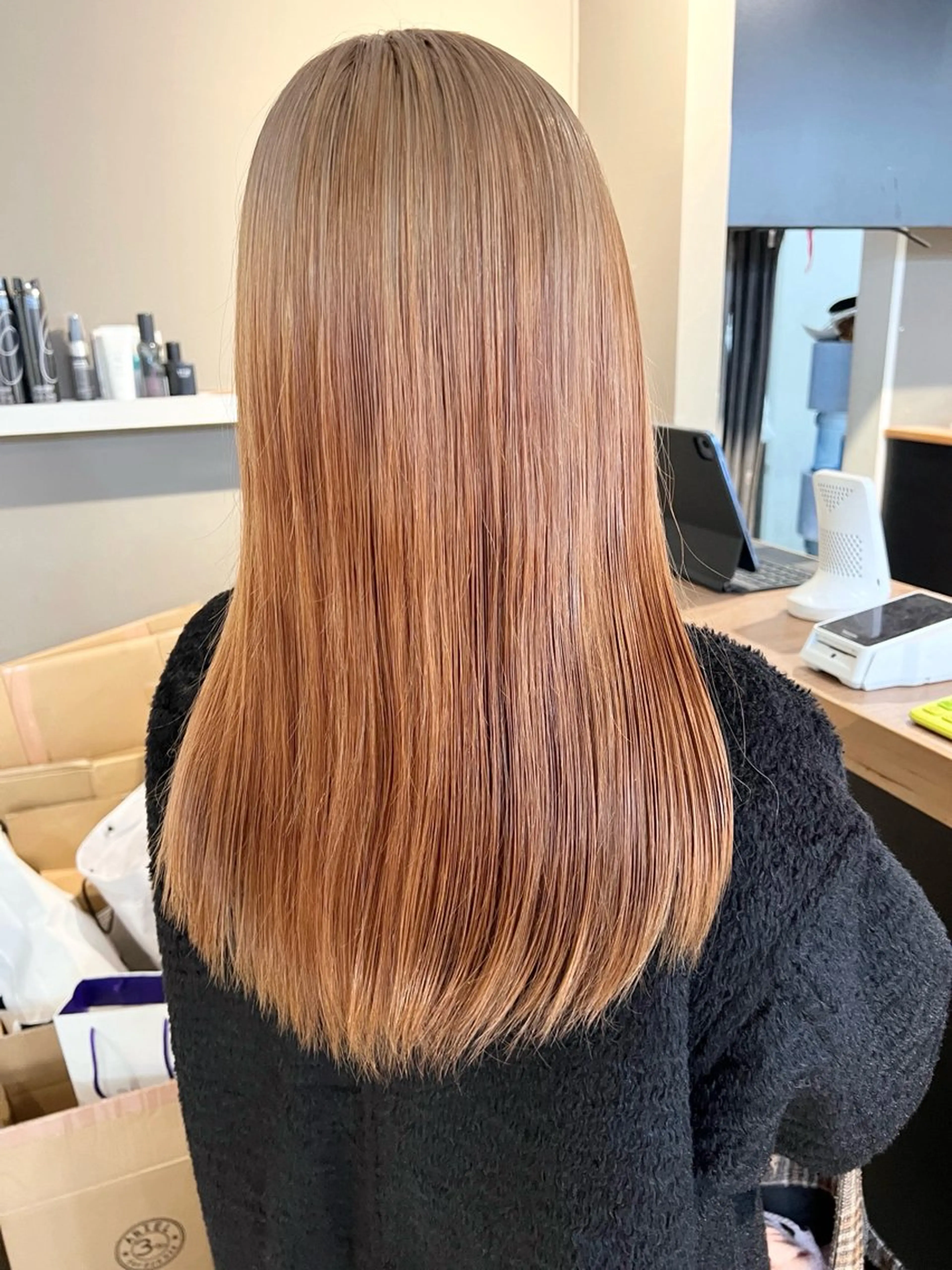 ロング カラー ブリーチ daiki 原宿のヘアスタイル