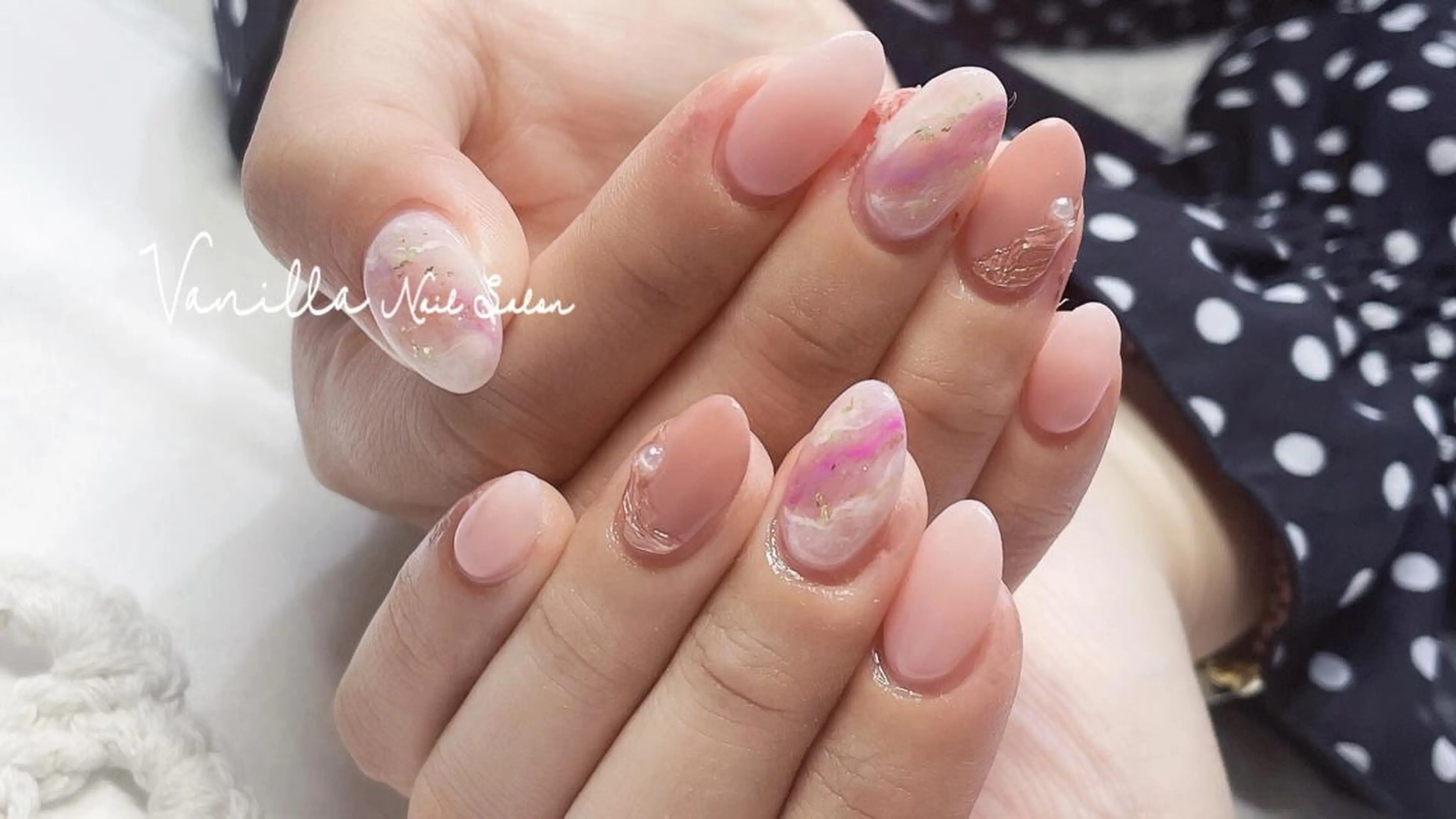 ネイル Vanilla ネイルサロン 西川口のネイルデザイン