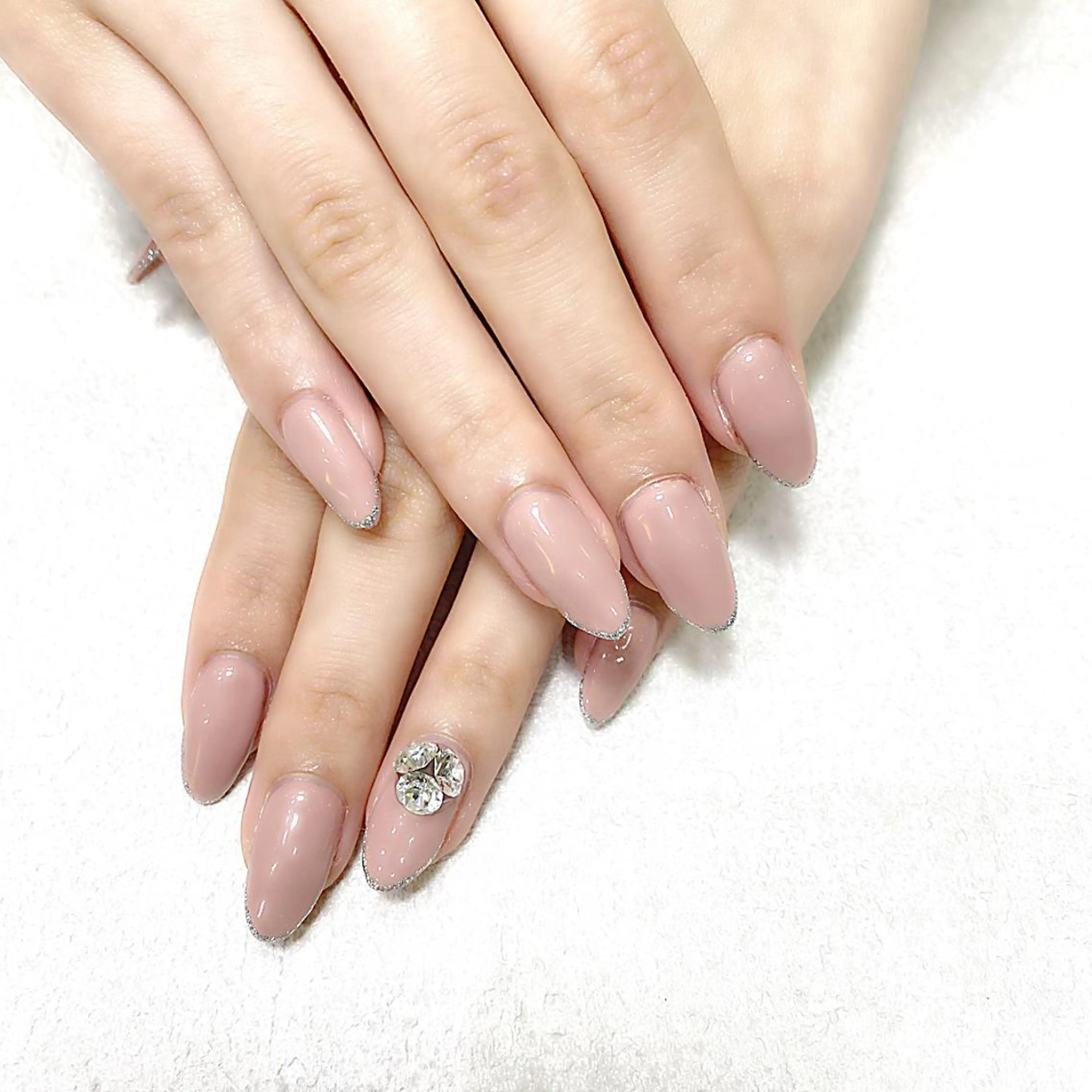ネイル Rire_eye+beauty_nail所属・Rire_ nail_yukiのネイルデザイン