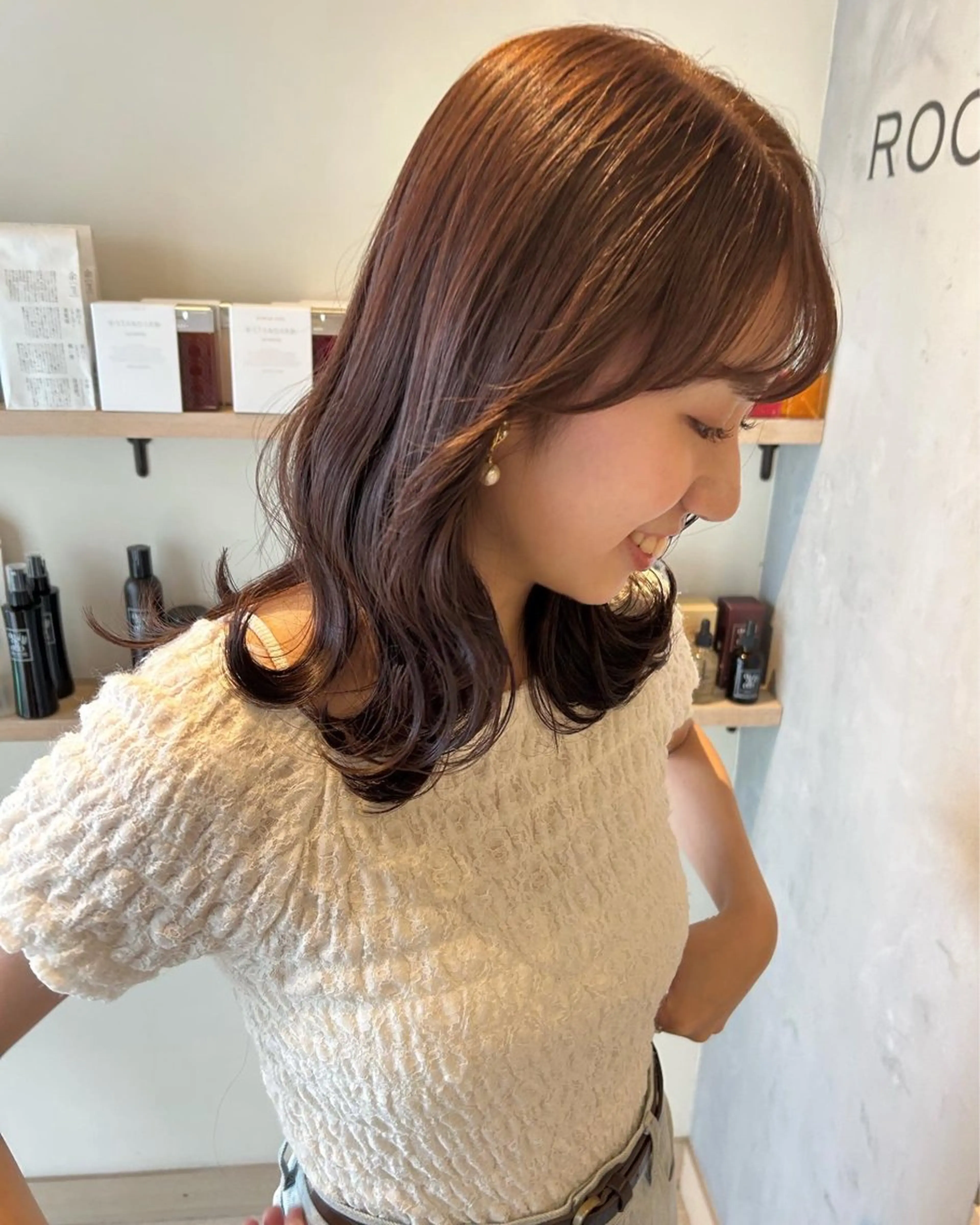 ミディアム カラー kanami - ROCCO -のヘアスタイル