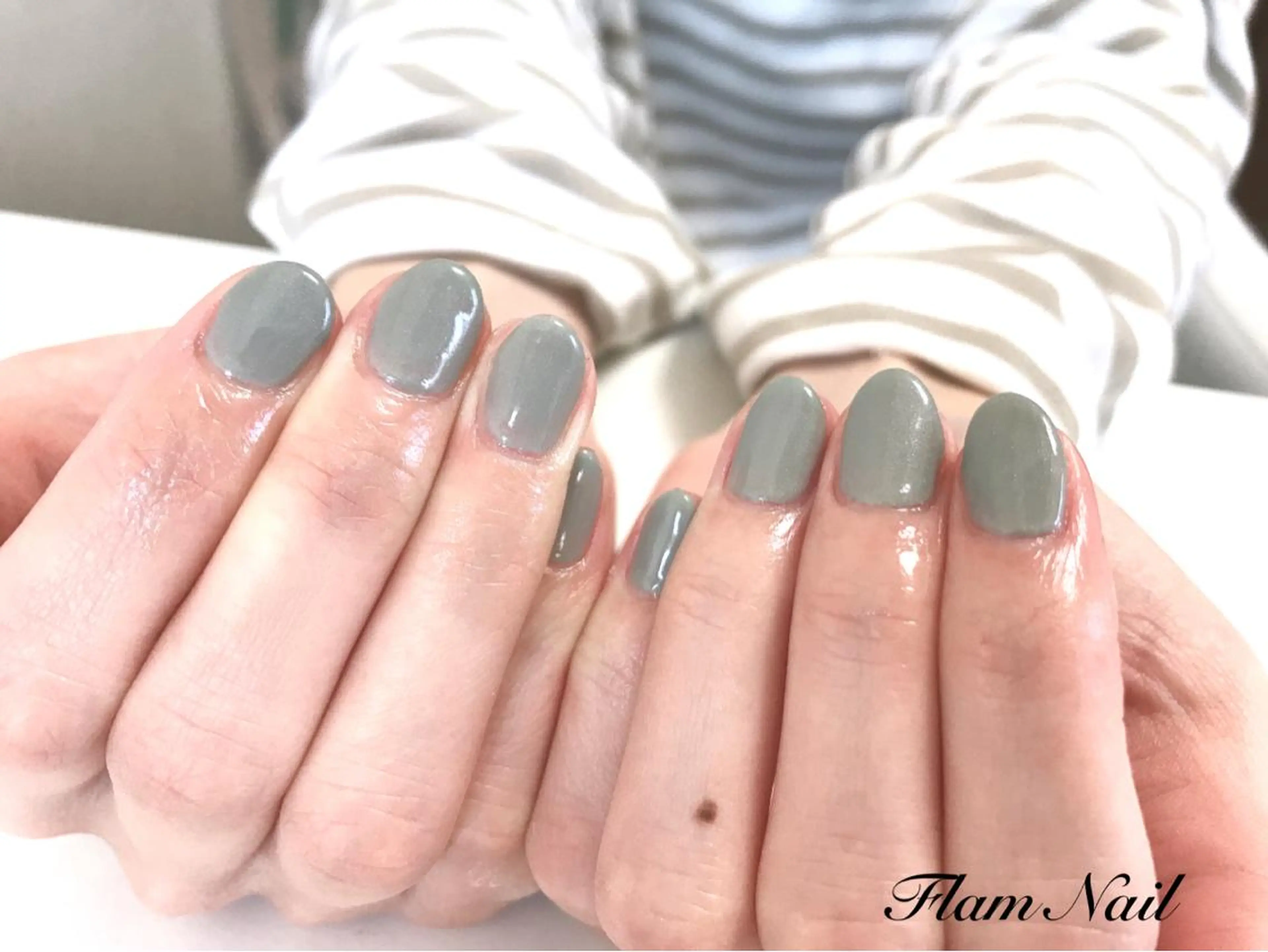 ネイル グリーン Flam Nailのネイルデザイン