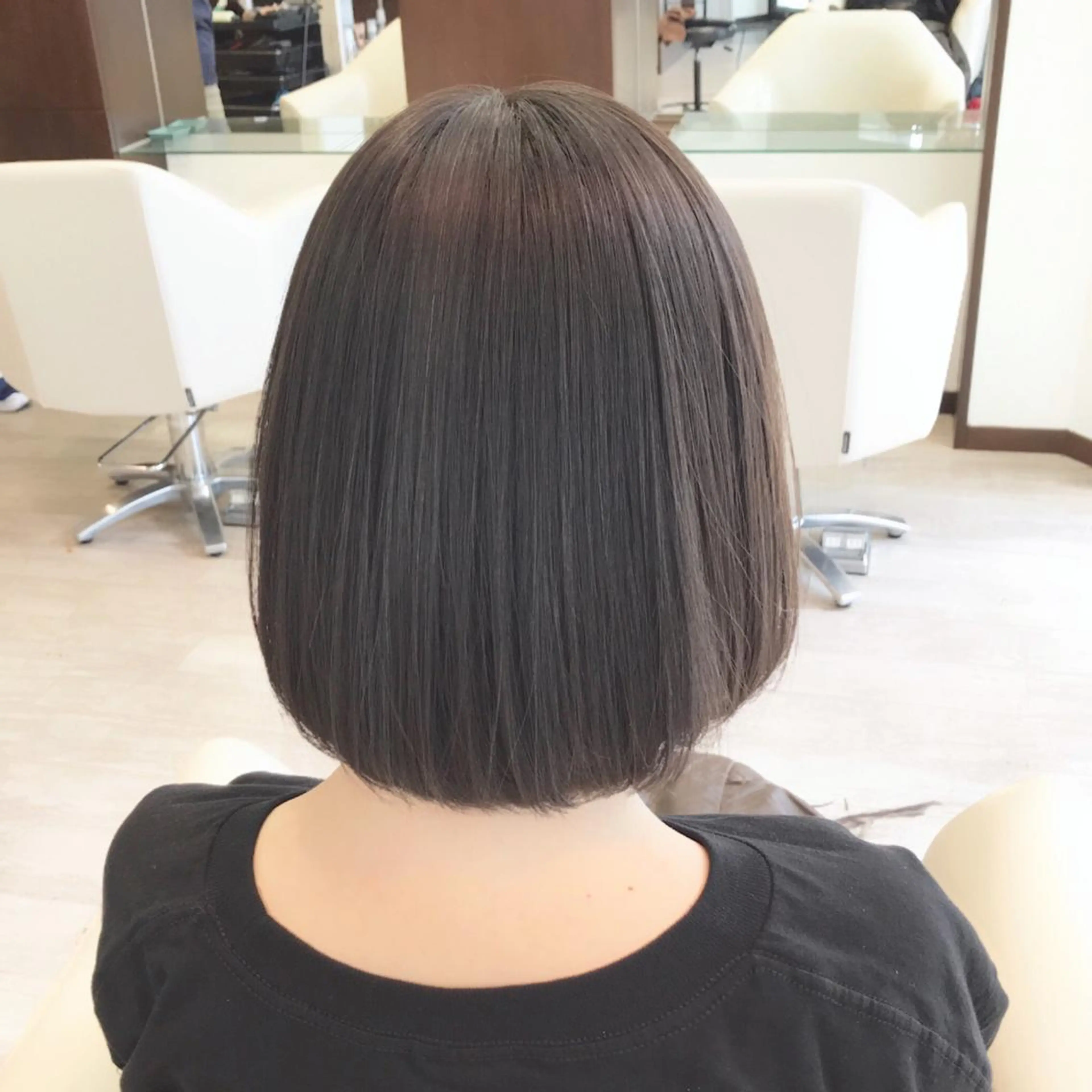 ショート カラー パーマ ヘアアレンジ メンズ キッズ ネイル マツエク・マツパ Leyシェアサロン所属・KenIchi施術者 1%未満ドライカットのヘアスタイル