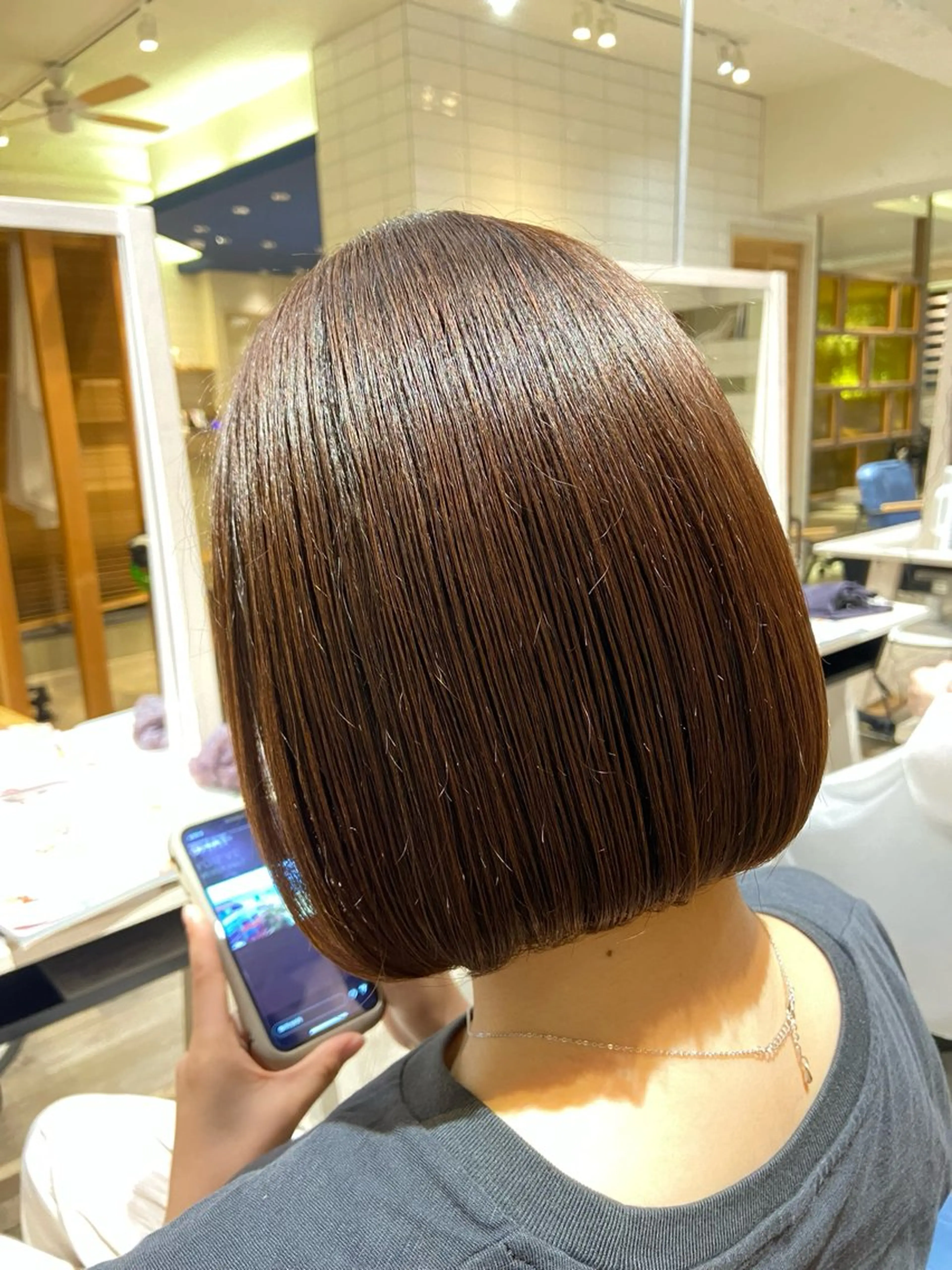 ショート カラー 透明感カラー🧡🌿 Mioのヘアスタイル