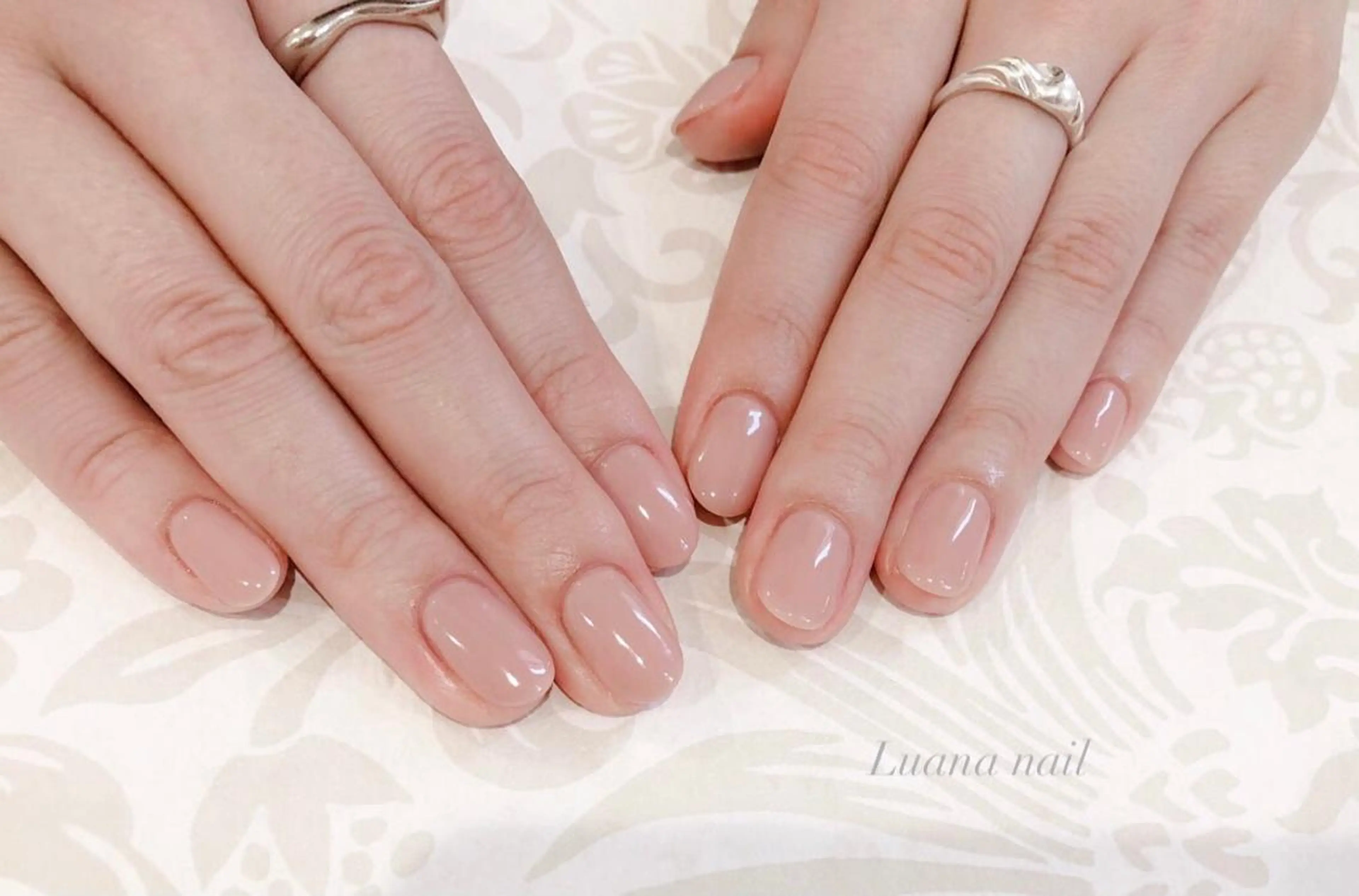 ショート キッズ ネイル ジェルネイル オフィスネイル パラジェル シンプルネイル ブライダルネイル Luana nail (ルアナネイル)のネイルデザイン