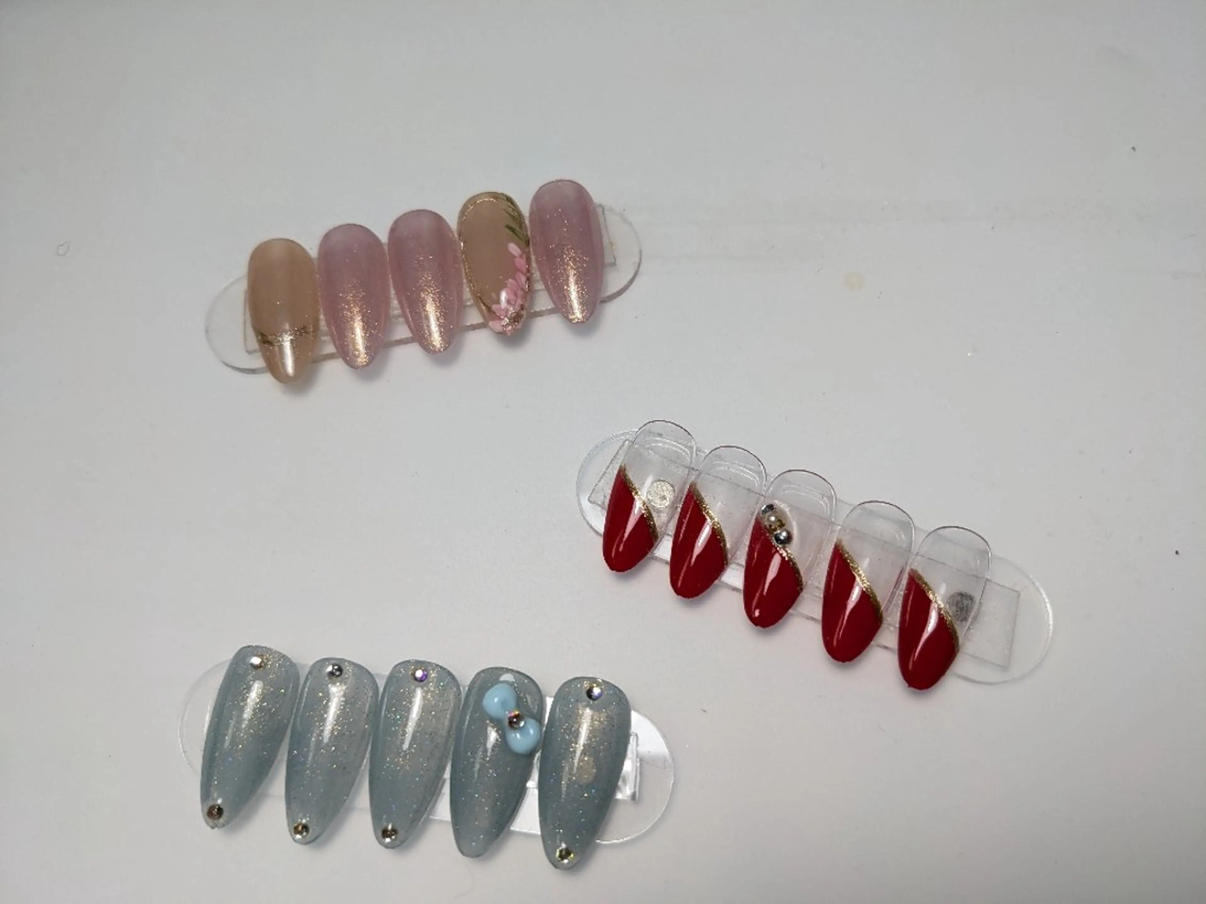 ネイル リボン R nail 市川店のネイルデザイン