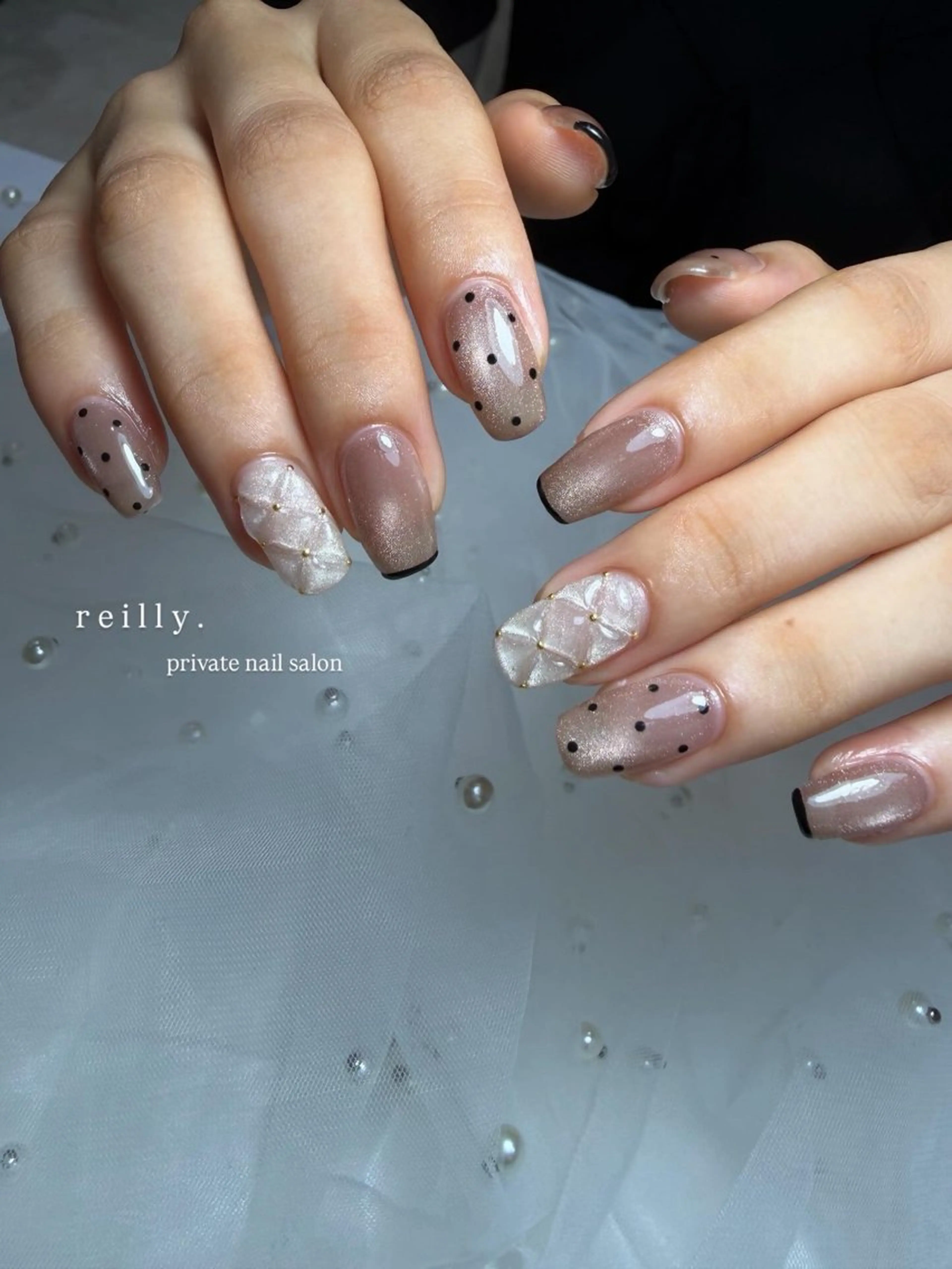 ネイル フラッシュネイル フレンチネイル ジェルネイル グラデーション ラメ(グリッター) ハンドネイル ハンドケア REILLY.　private nail salon所属・Marina 《REILLY.》のネイルデザイン