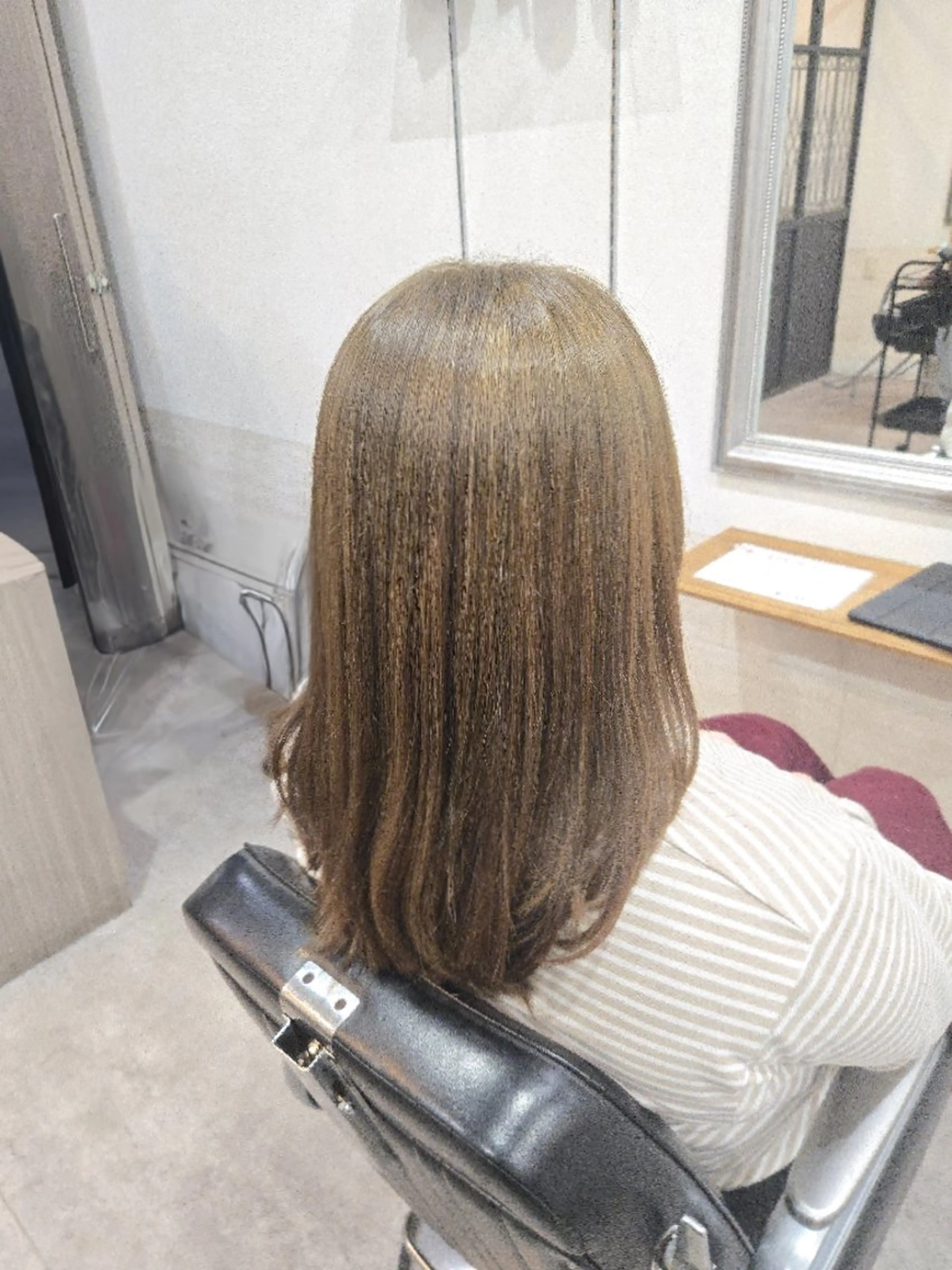 ロング カット ヘアカラー 暖色🍎透明感カラー 🩵小林かりんのヘアスタイル