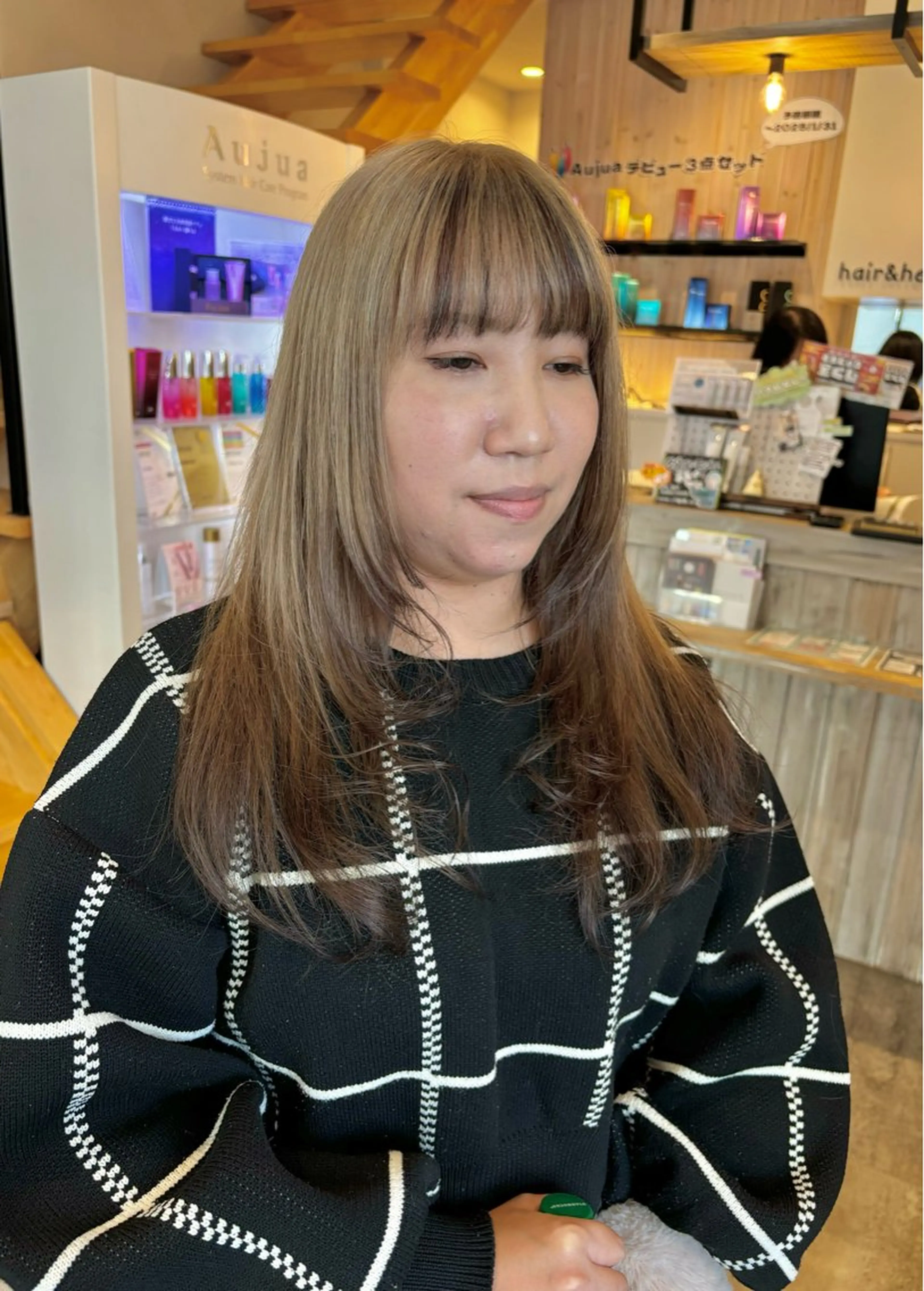 ロング ヘアカラー mata-L23 かのんのヘアスタイル