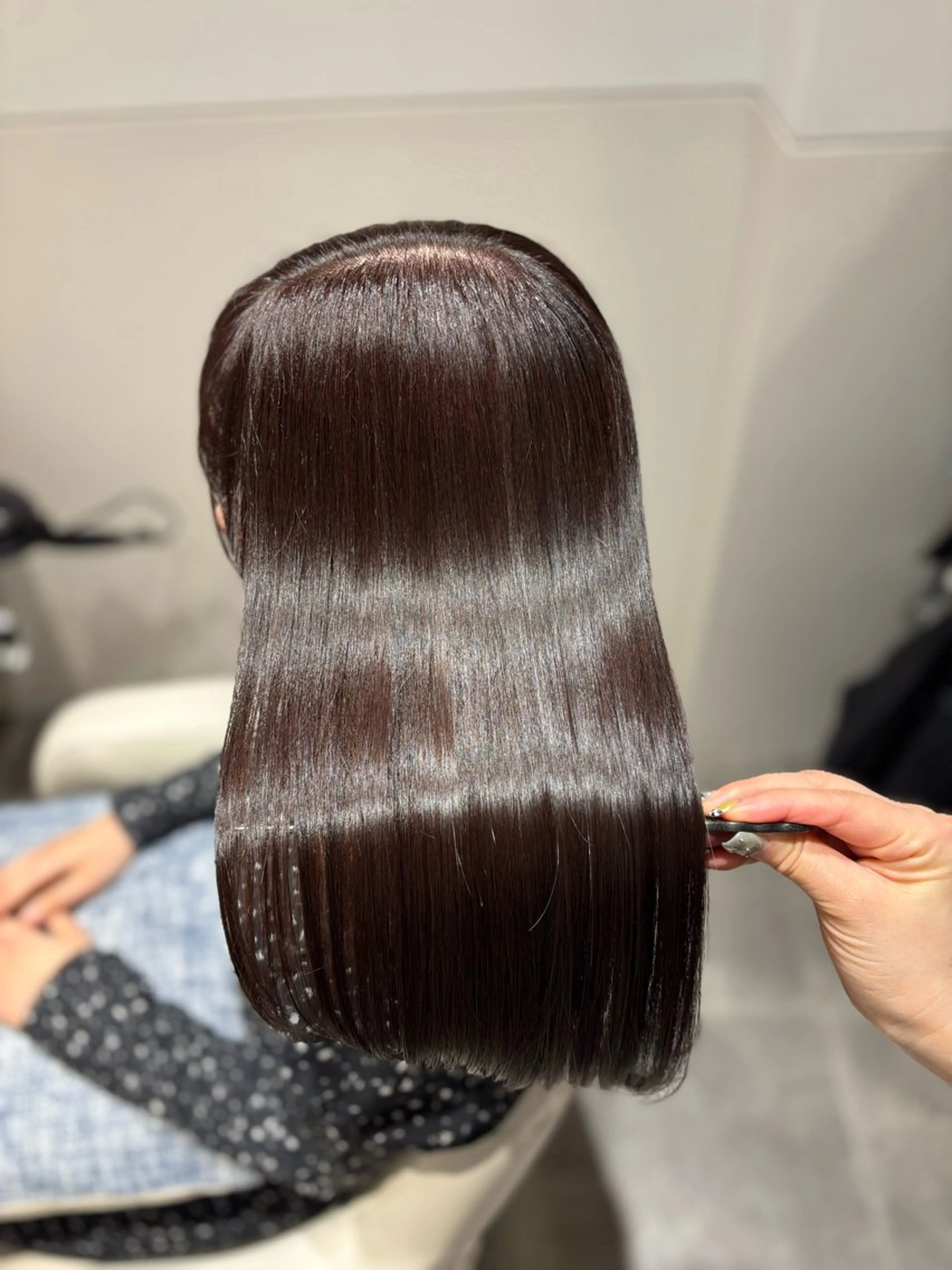 ロング カット ヘアカラー トリートメント 美髪ヘア 🤍erikaのヘアスタイル