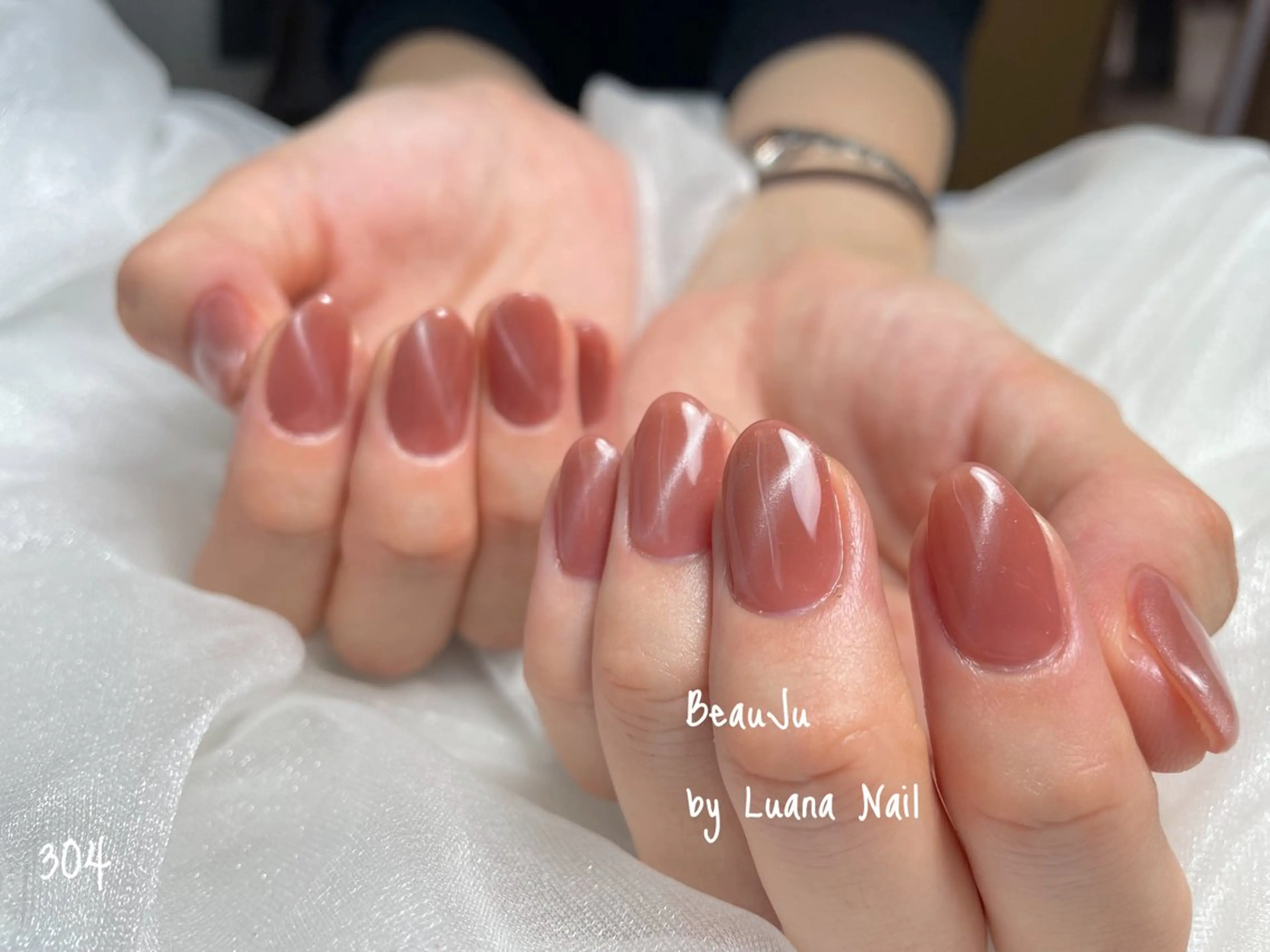 ネイル マグネットネイル ハンドネイル BeauJu by Luana Nail所属・BeauJu by Luana Nailのネイルデザイン