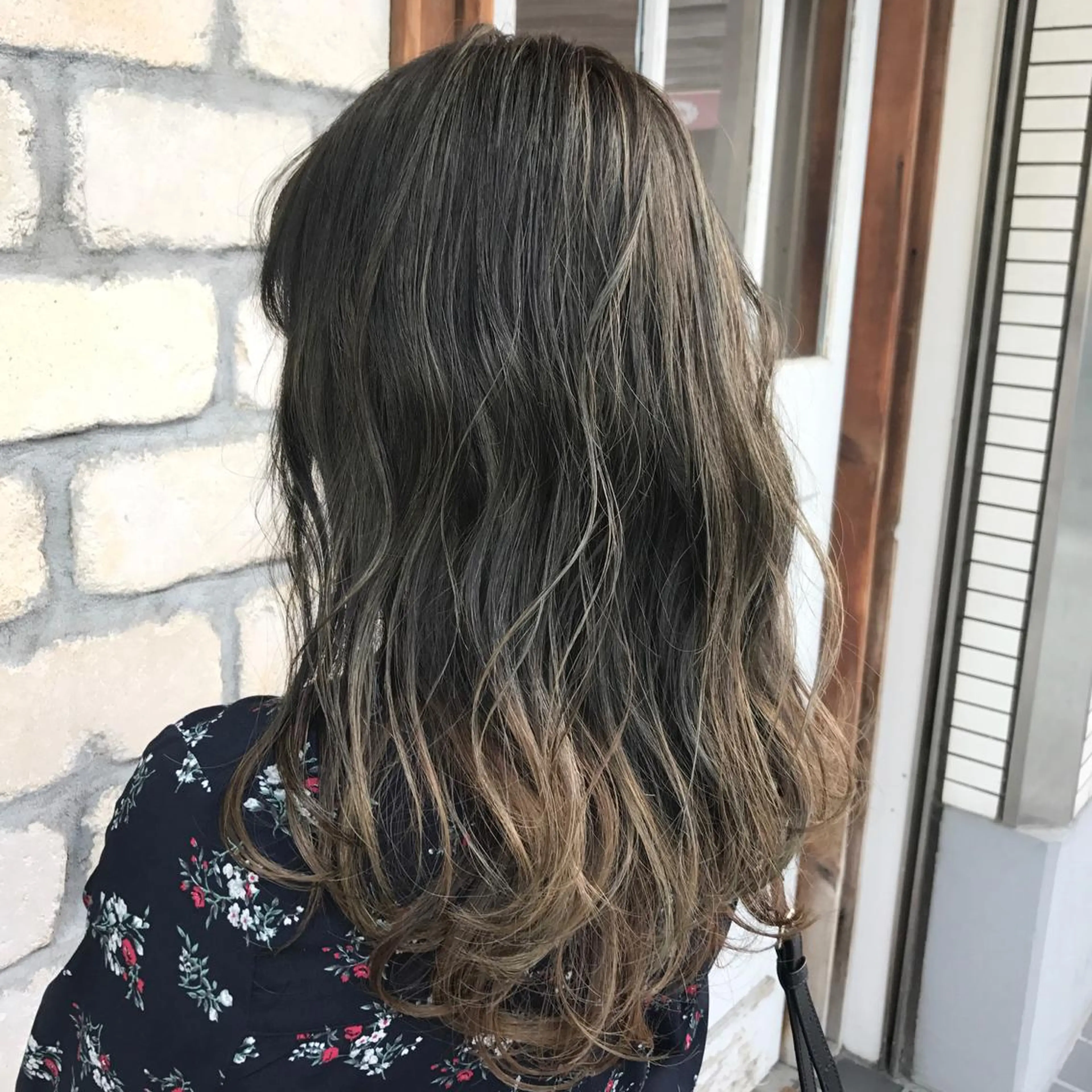 ロング カラー 透明感カラー ハイライトカラー ハイライト emme エミィ/立川のヘアスタイル