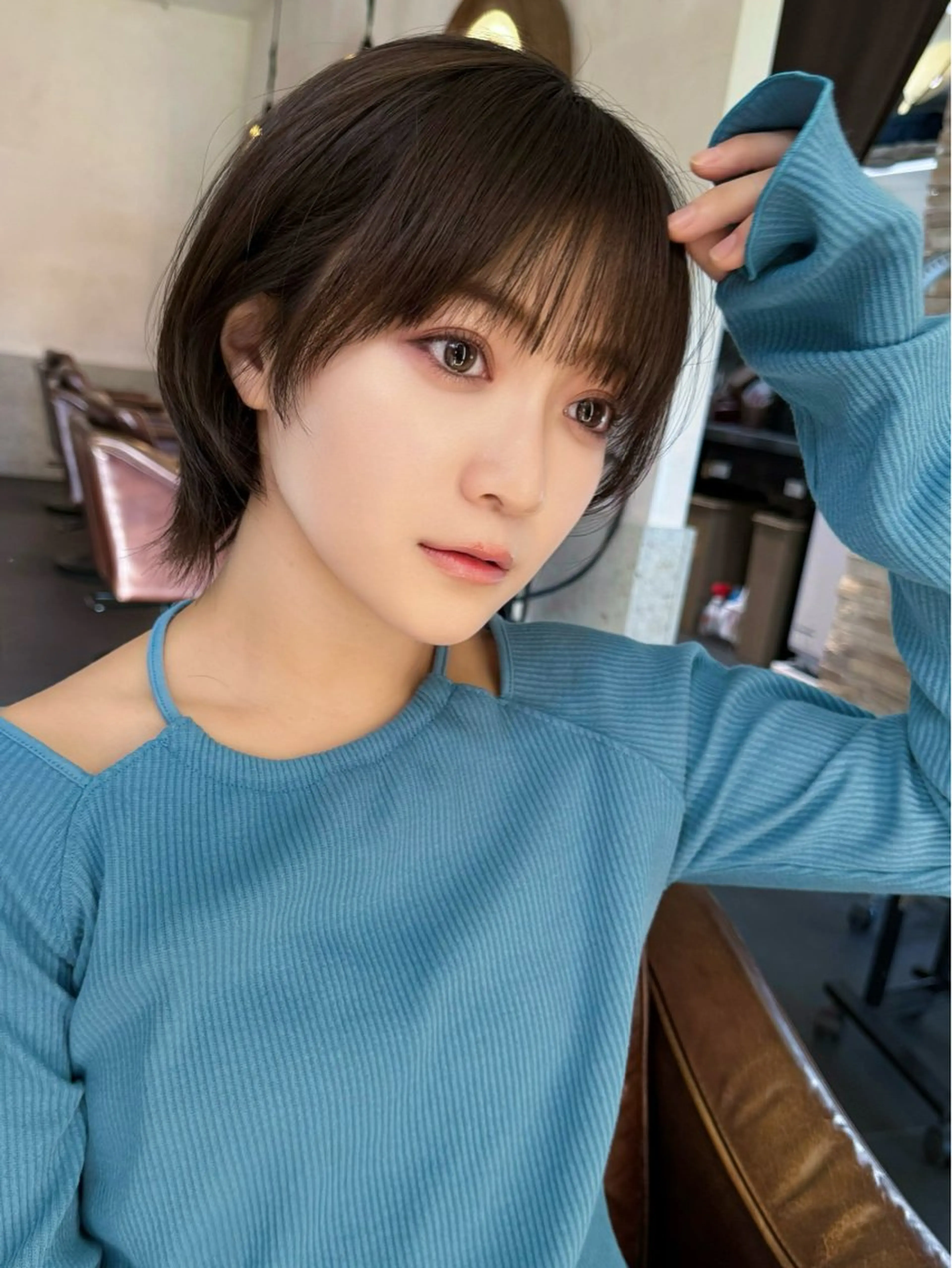 対象仕上がりがアゴから上のショートスタイル。25歳以上、5cm以上のカットの募集になります。SNS投稿させていただける方の写真