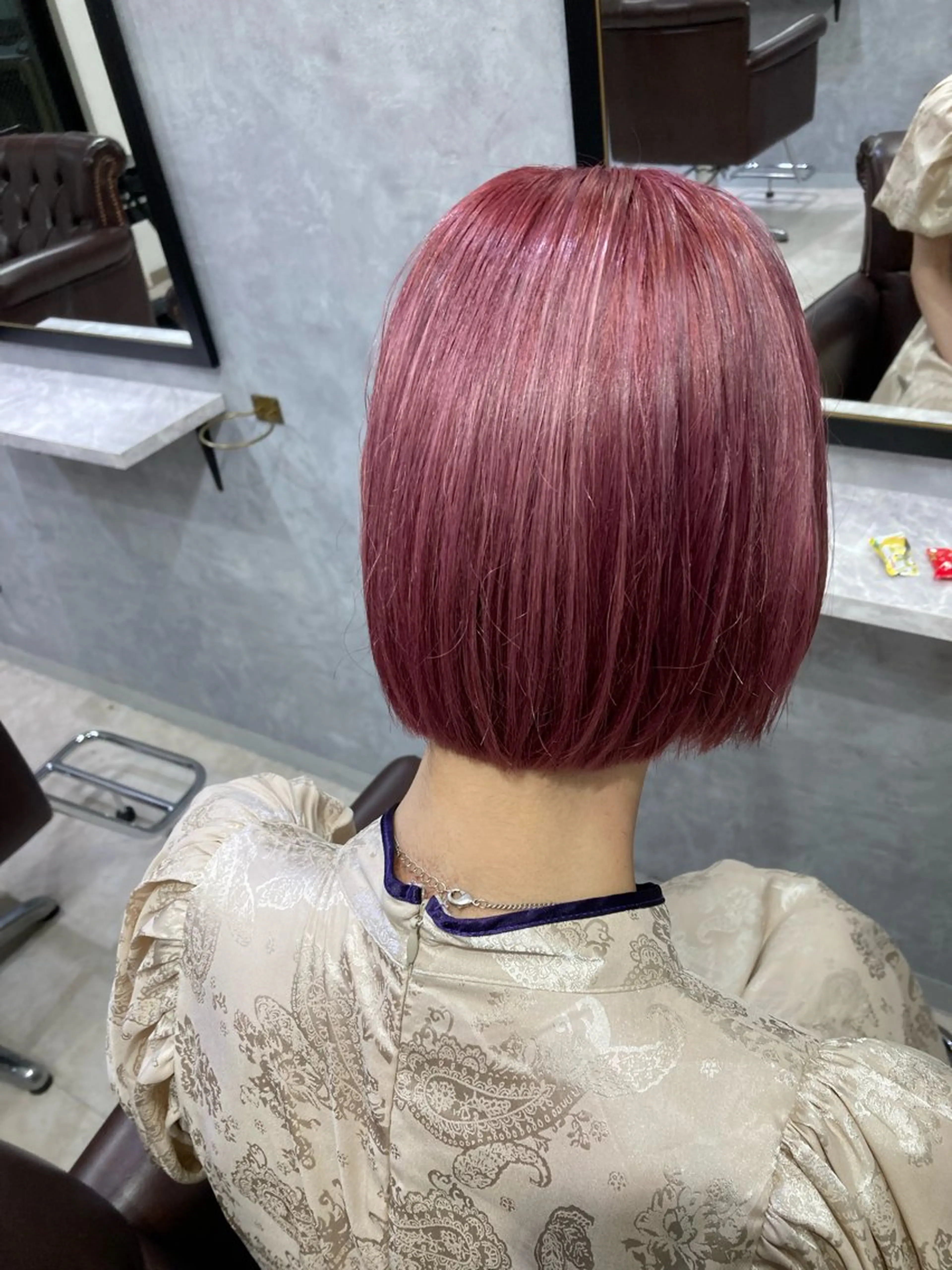 N.ケラリファイントリートメントホームケア付きの写真