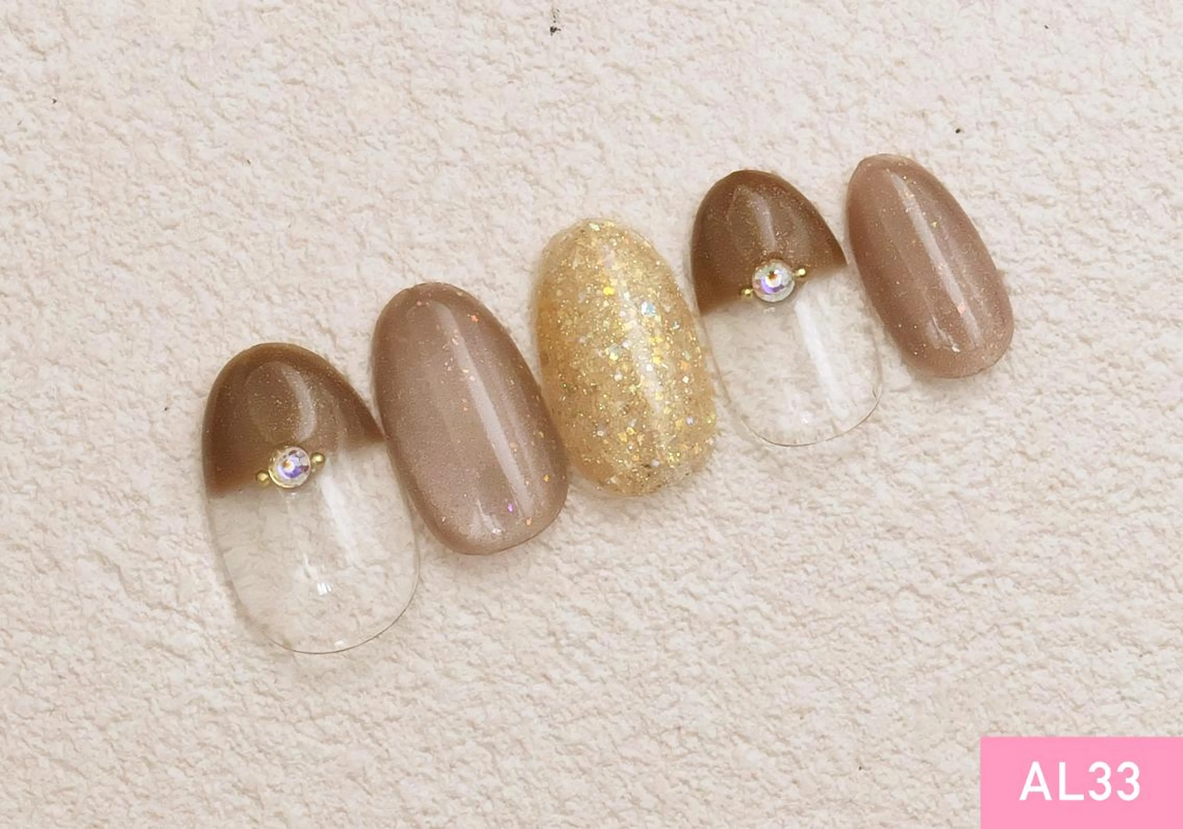 ネイル シルバー 新橋Nail ⭐️のネイルデザイン