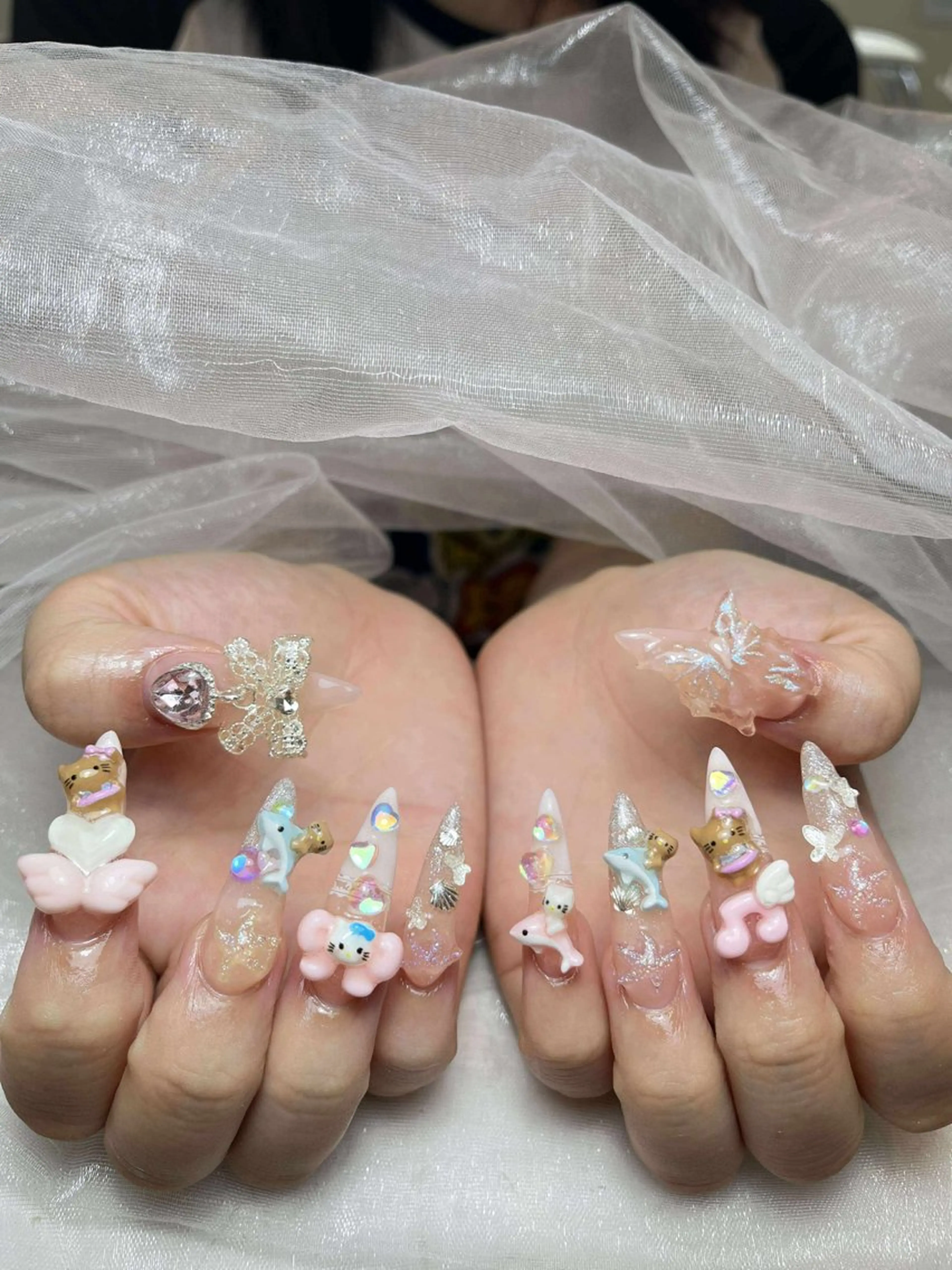 ネイル アートネイル 成人式 ジェルネイル ニュアンスネイル 夏ネイル ハンドネイル Nie Nail Shinokuboのネイルデザイン