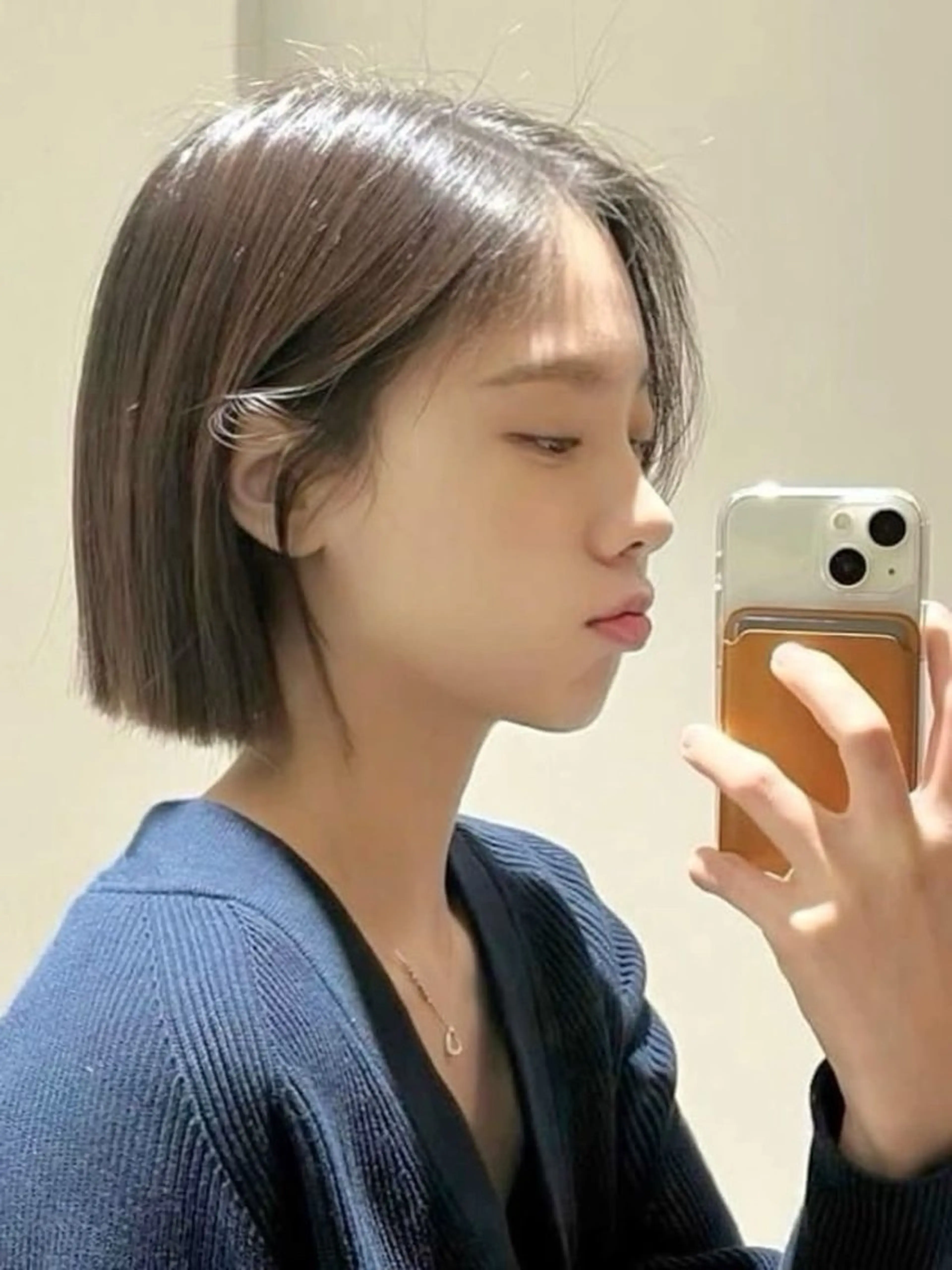 ショート カラー カット ヘアカラー トリートメント 莉乃/縮毛矯正/髪質 改善/艶カラーのヘアスタイル