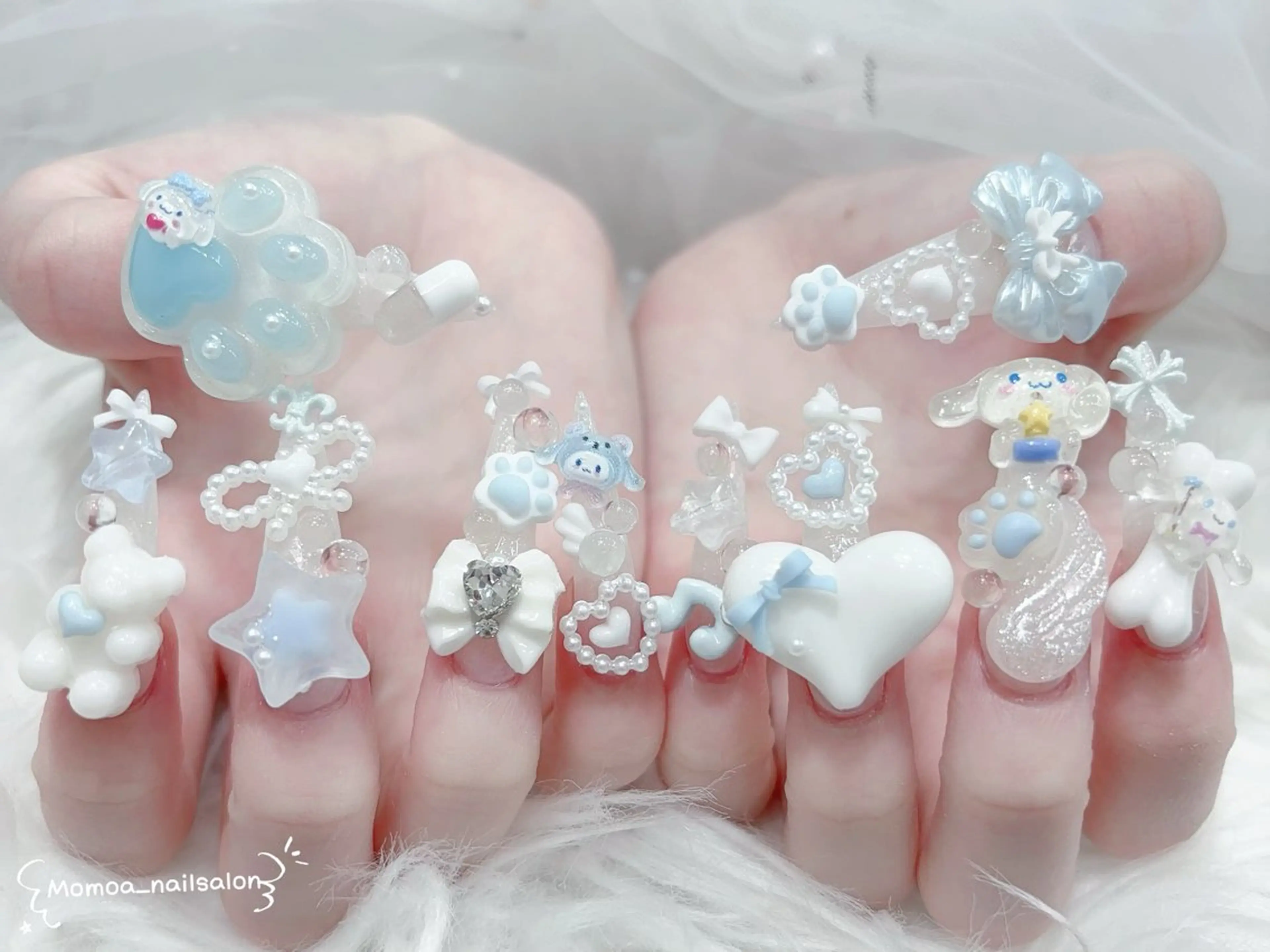 ネイル 成人式 ロングネイル マグネットネイル 大理石ネイル(マーブル) リボン ハンドネイル Momoa nail salon所属・MoMoA Nail ネイル長さ出し専門店のネイルデザイン