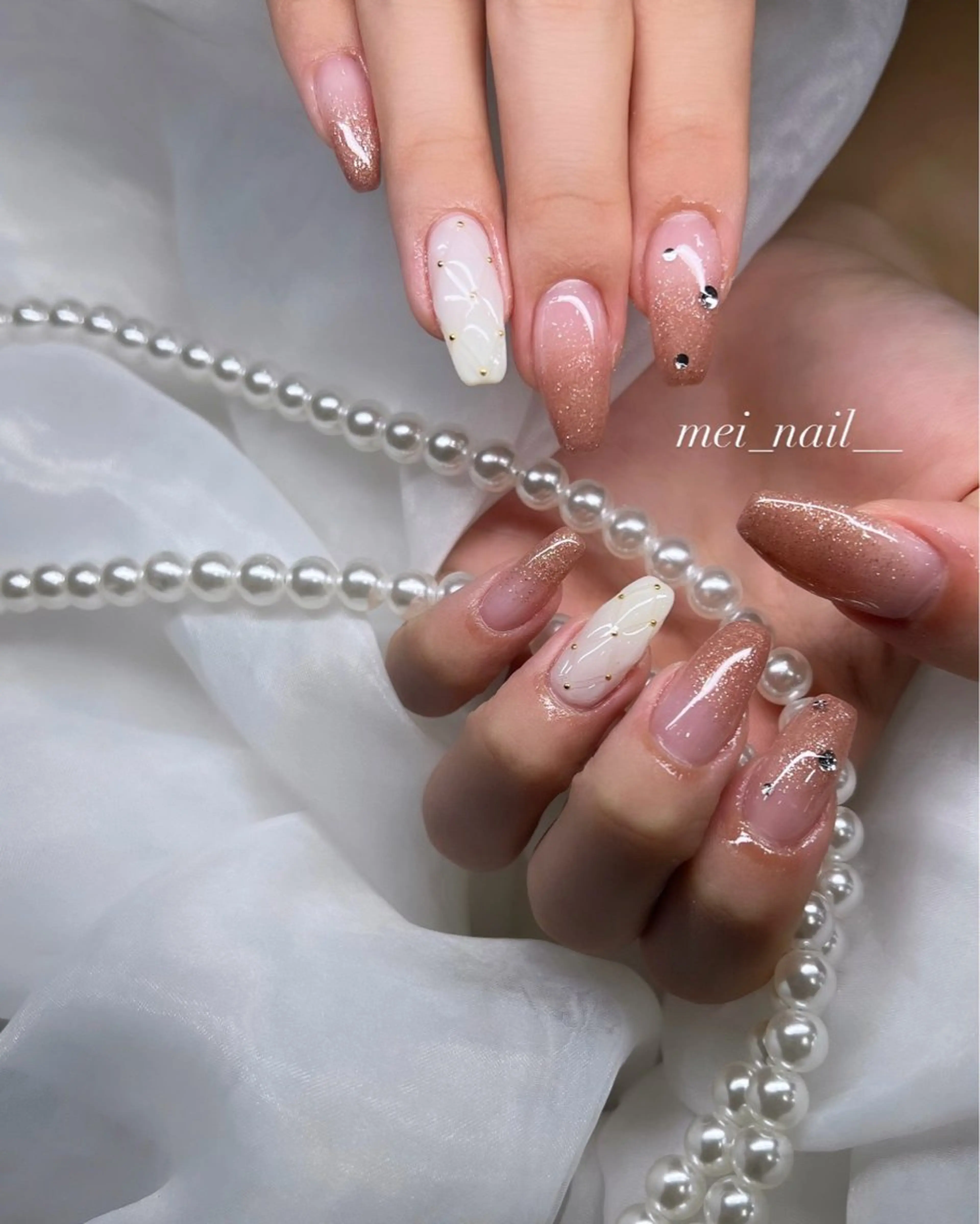 ネイル est nail所属・永山 芽生子のネイルデザイン