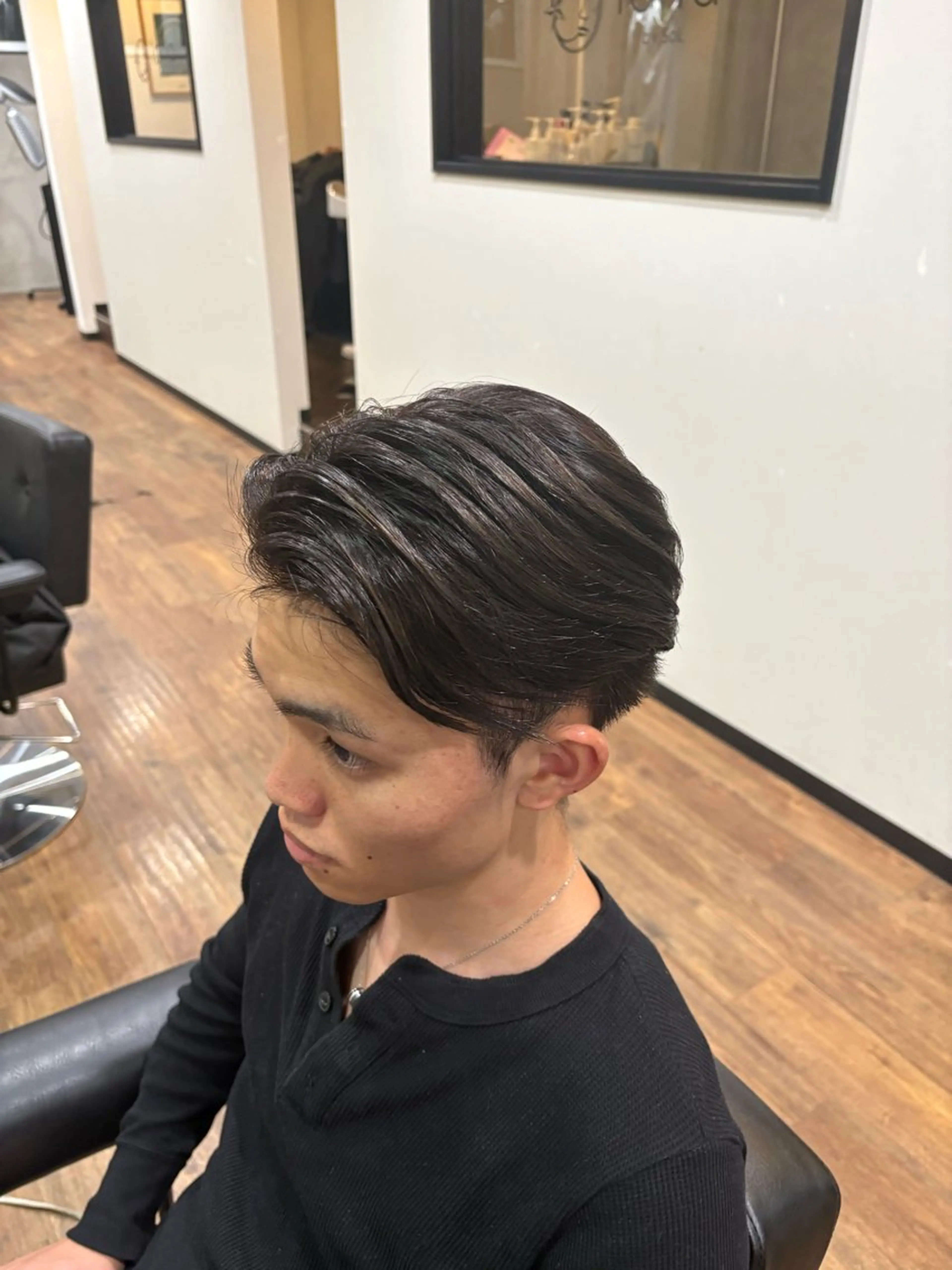 ショート Hair Place SoL 磯淵蓮のヘアスタイル