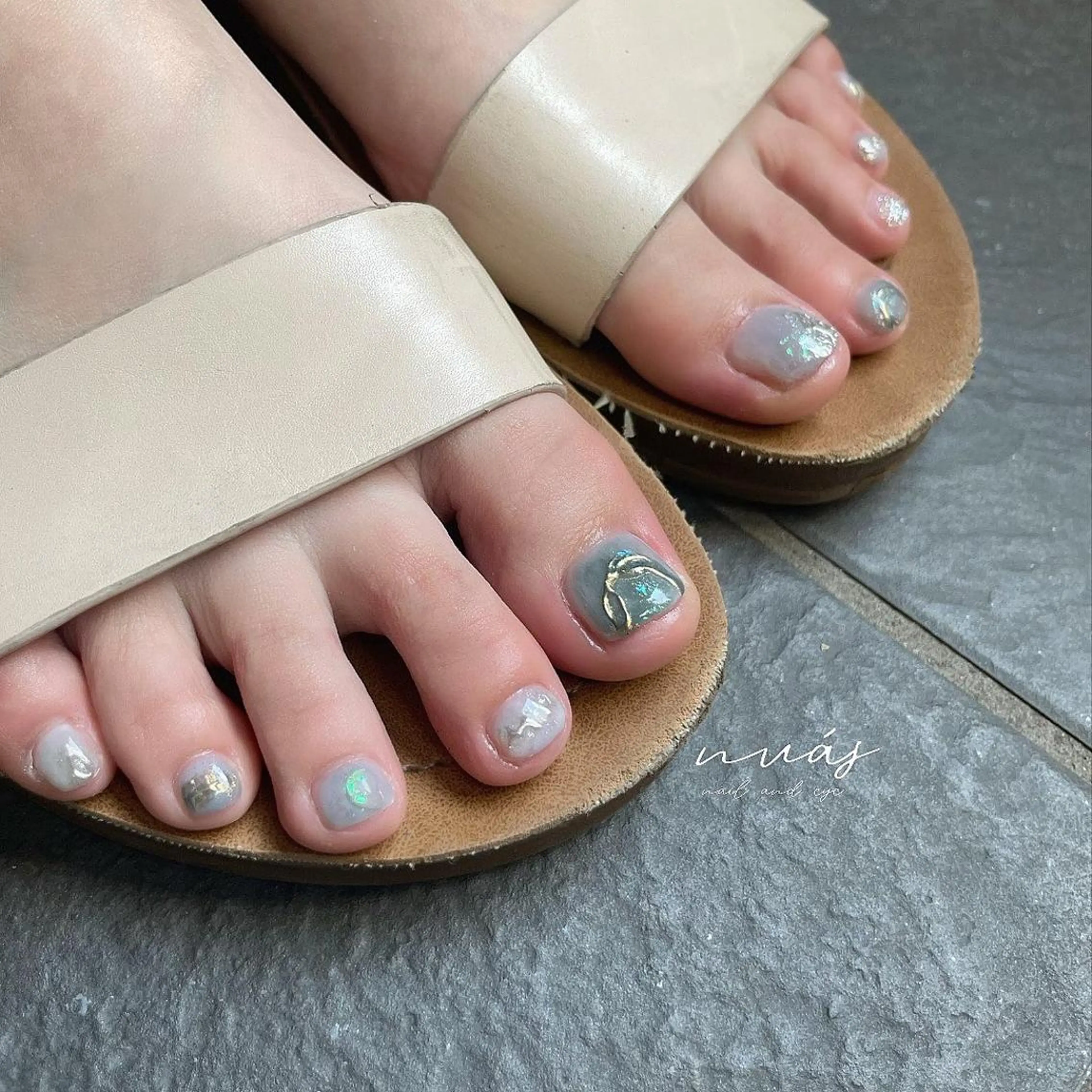 ネイル フットネイル nuás nail & eyeのネイルデザイン