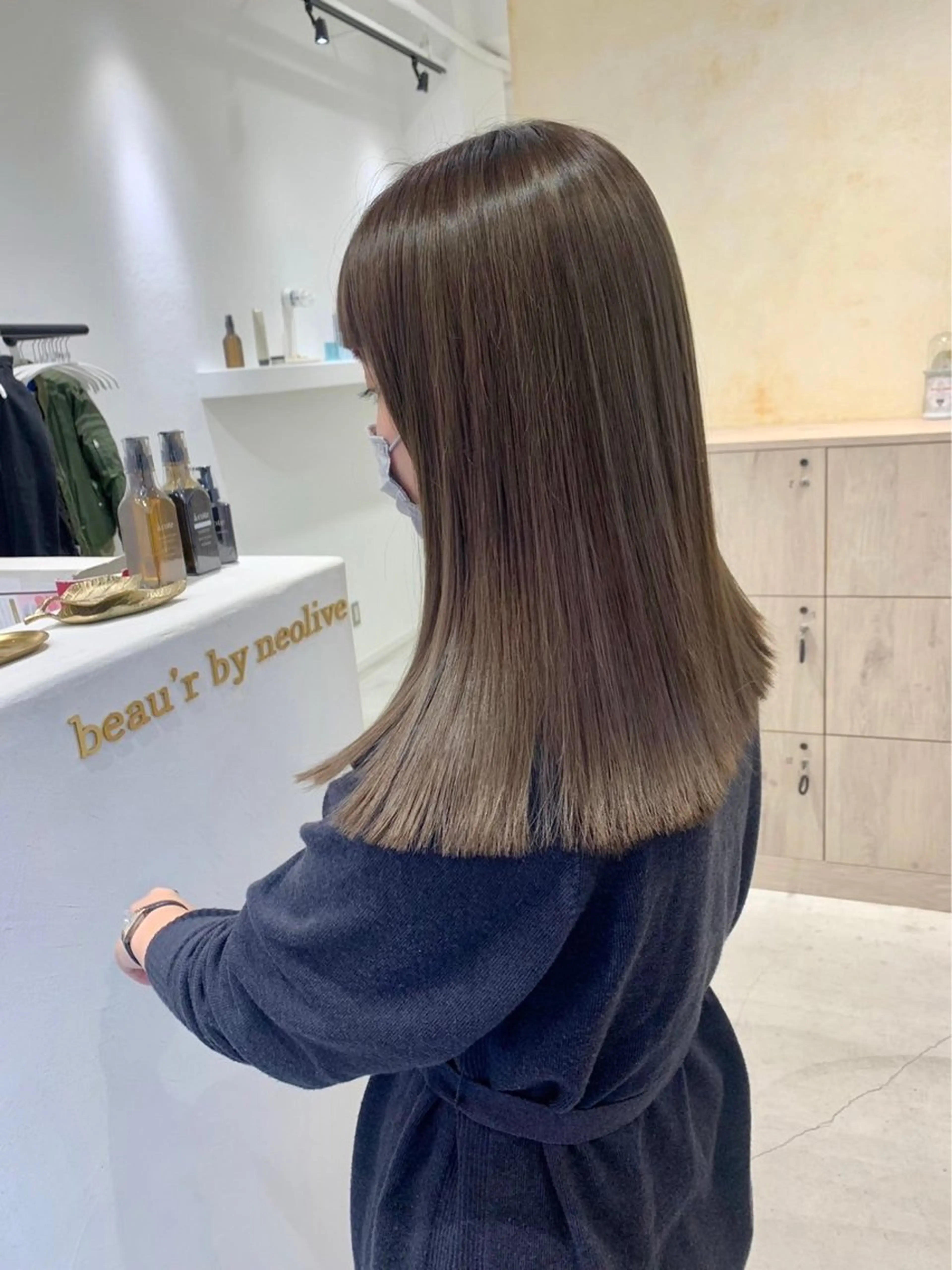 ロング カラー 石橋 華のヘアスタイル