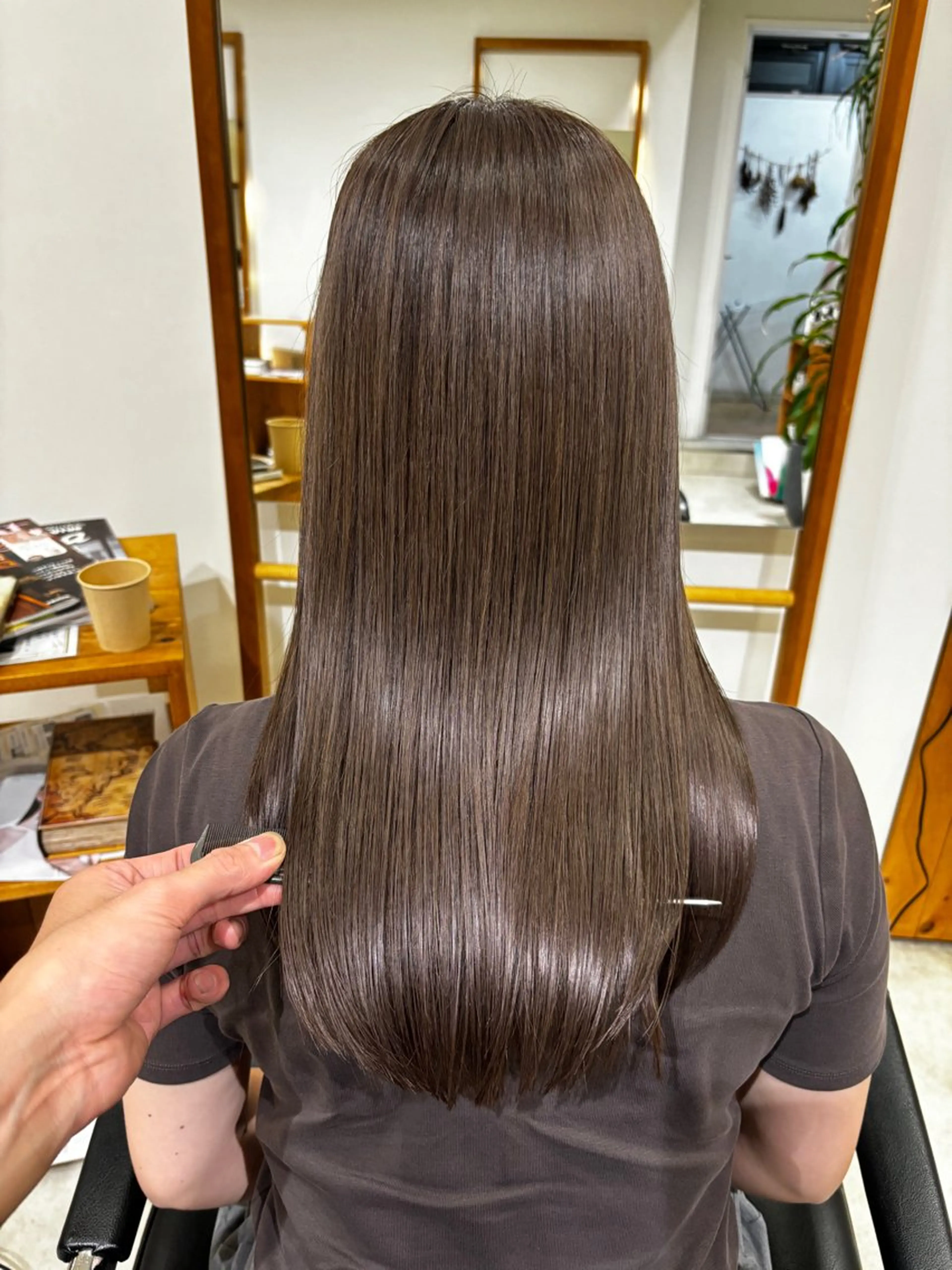ミディアム カラー カット ヘアカラー トリートメント hoNua. 栄/透明感カラーのヘアスタイル