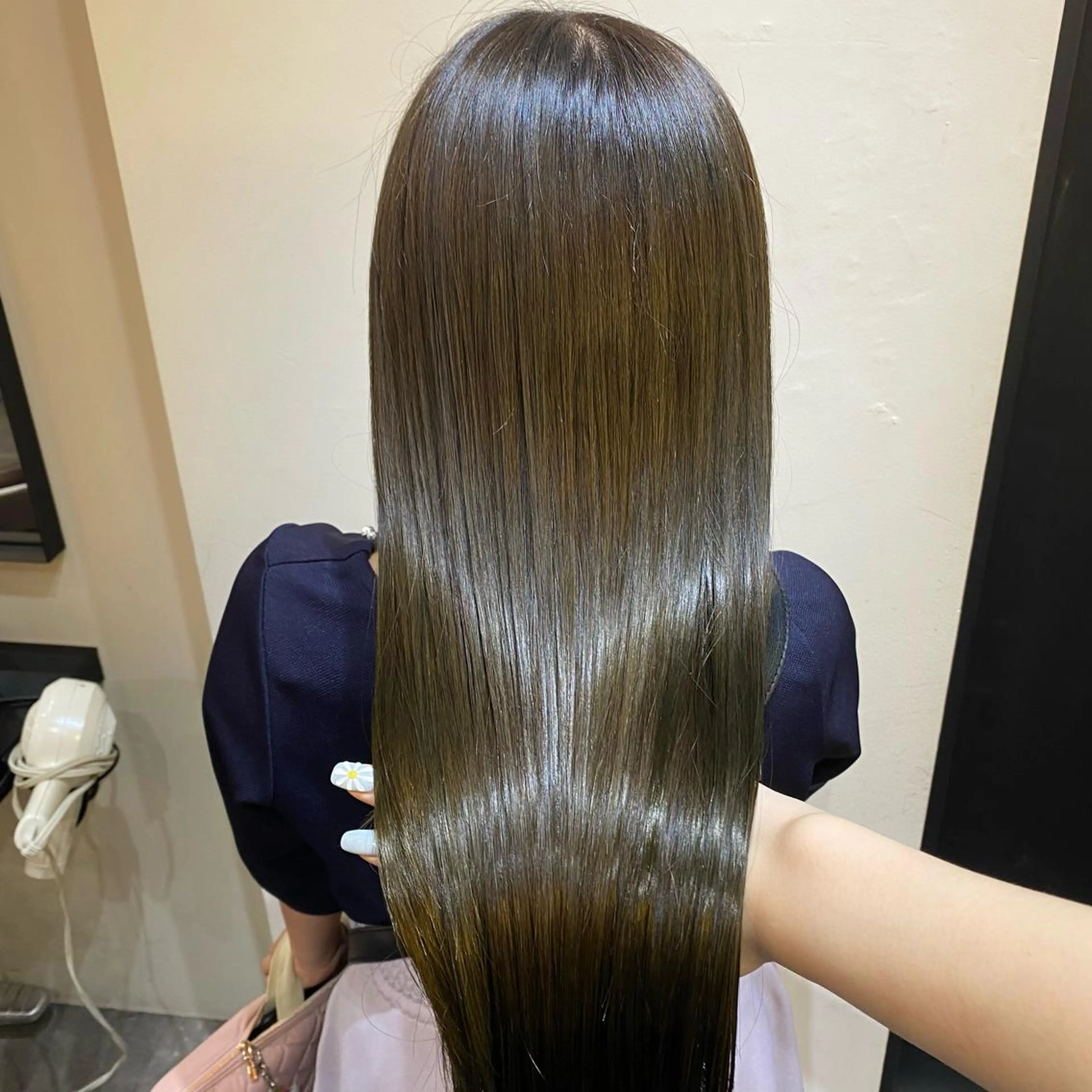 🍀Aujua 4stepトリートメント🍀 お客様の髪のお悩み、髪質に合わせたトリートメントをさせていただきます😎の写真