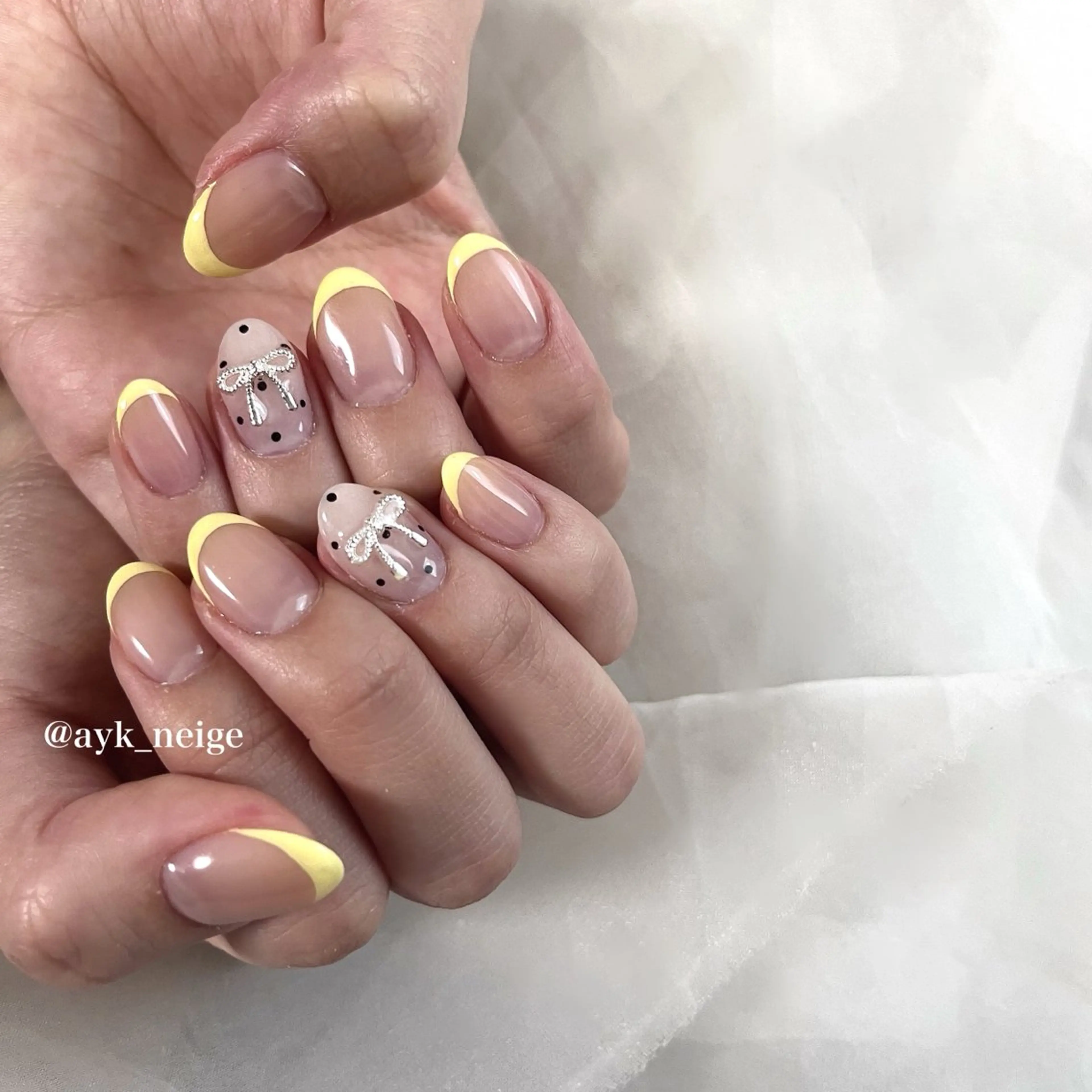 ネイル フットネイル フレンチネイル キラキラネイル 韓国ネイル マグネットネイル n'eige nail所属・大谷 綾香のネイルデザイン
