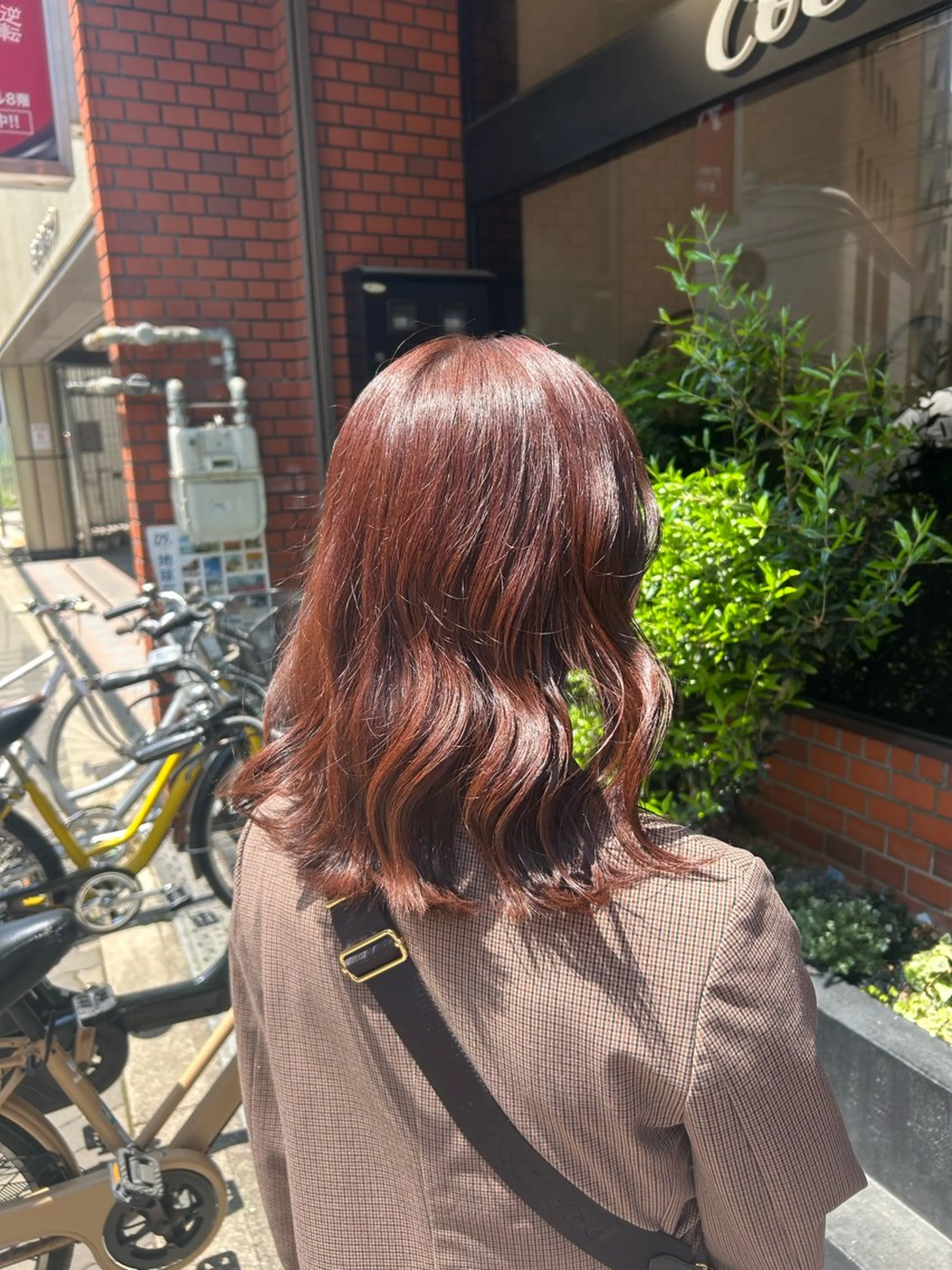 ミディアム カラー ヘアアレンジ ブラウンカラー ピンクカラー ピンクブラウン ヘアカラー トリートメント カラーリスト💟草間 紫音💟のヘアスタイル