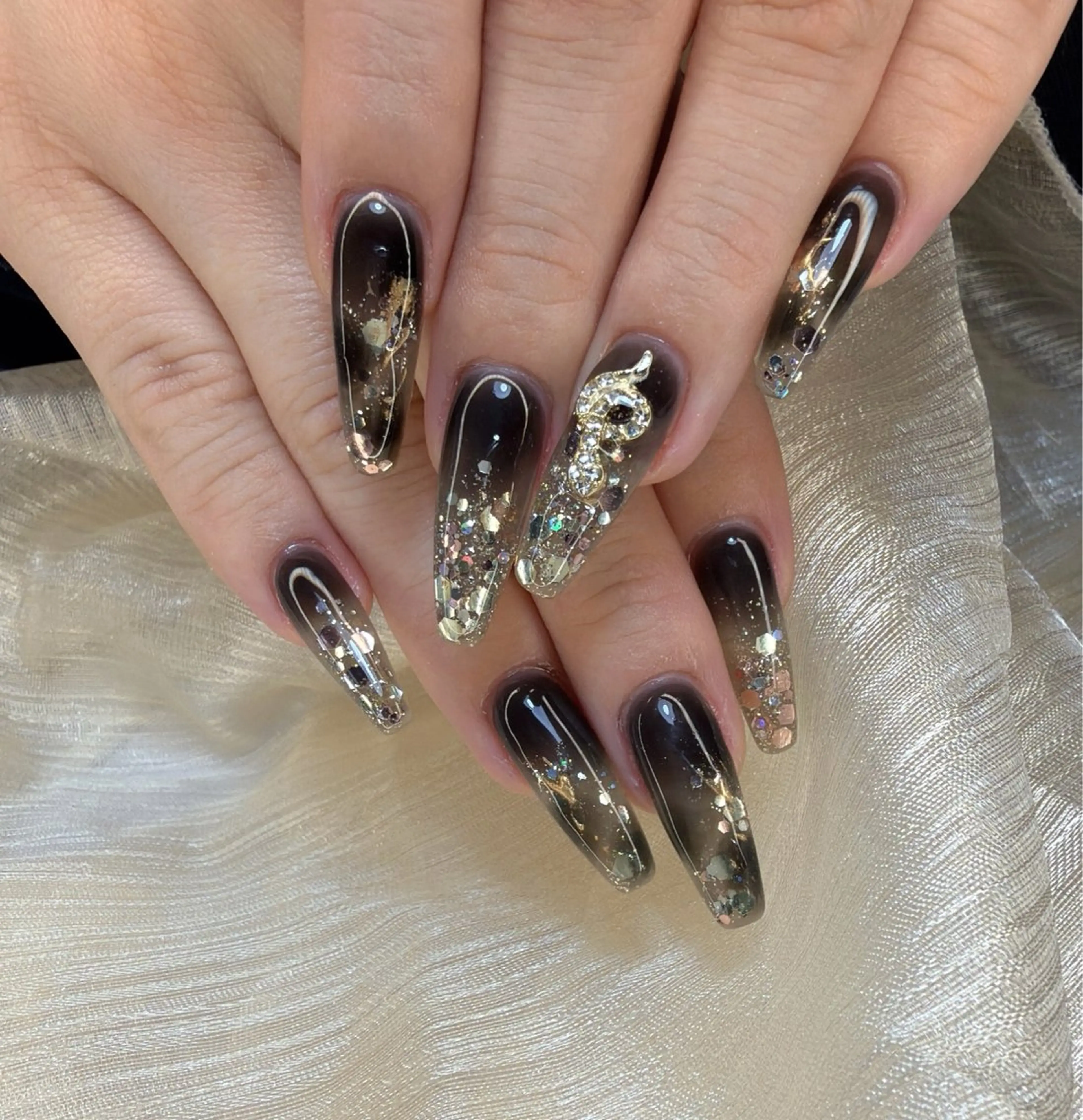 ネイル エンジェル ヒーリング 矢場町店のネイルデザイン