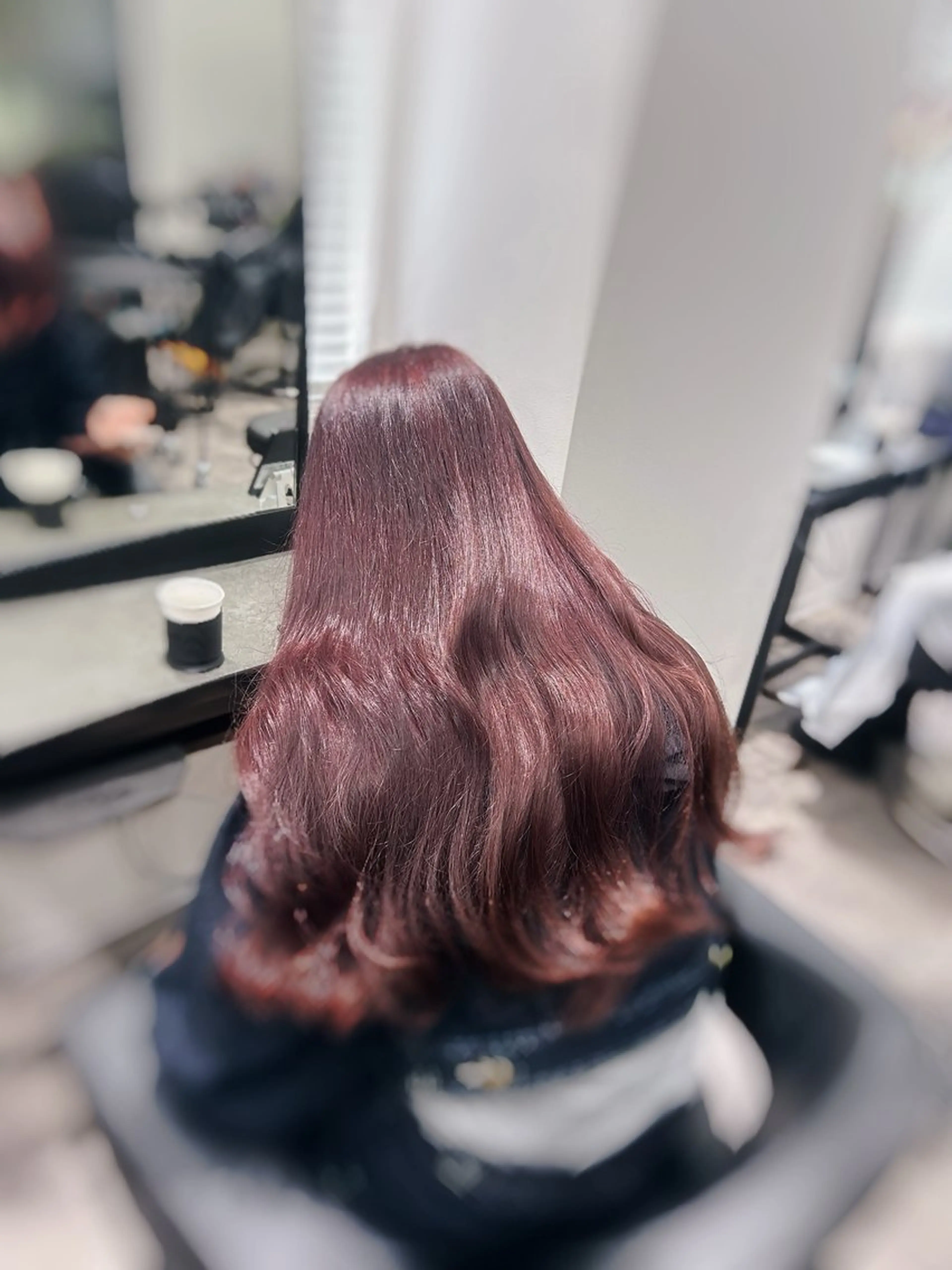 ロング カラー ヘアカラー トリートメント 韓国ヘア暗髪 ダブルカラーメンズ可のヘアスタイル
