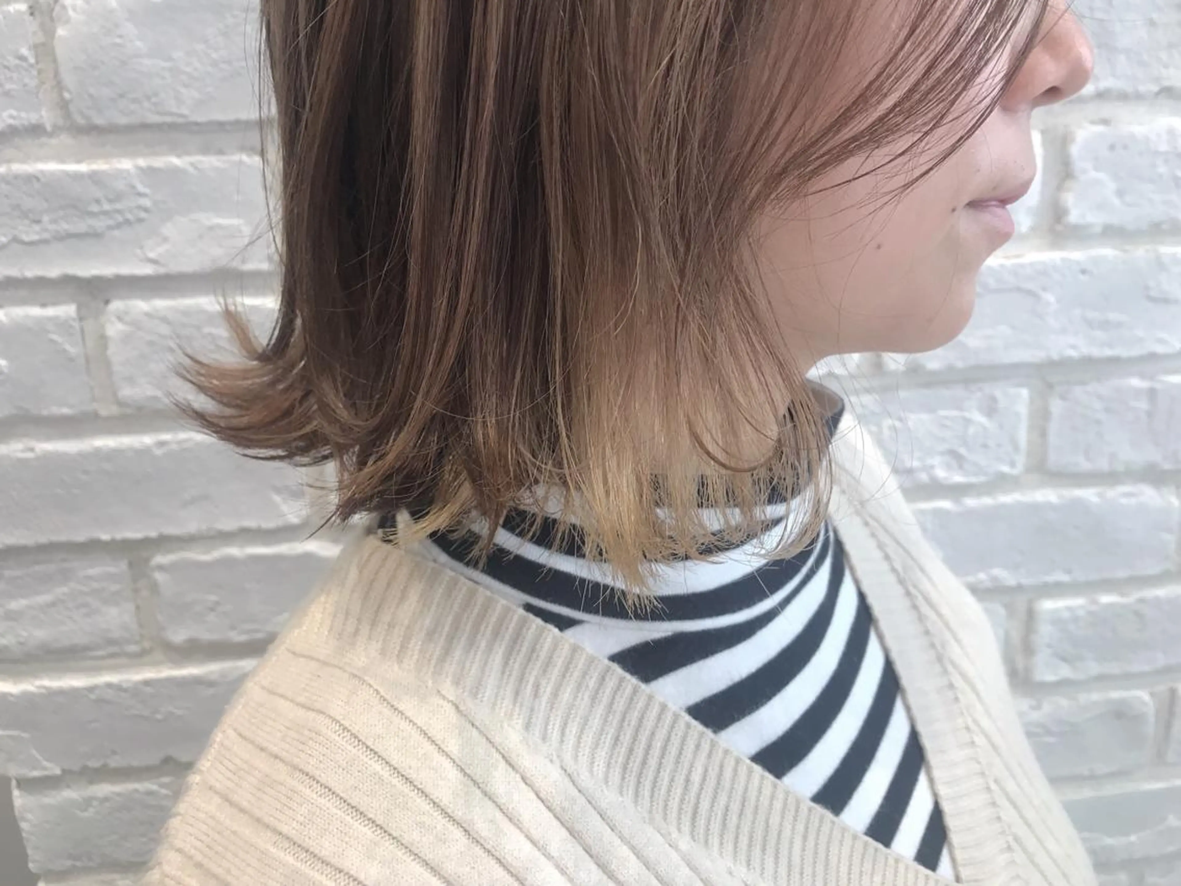 ミディアム カラー 小野 かなこのヘアスタイル