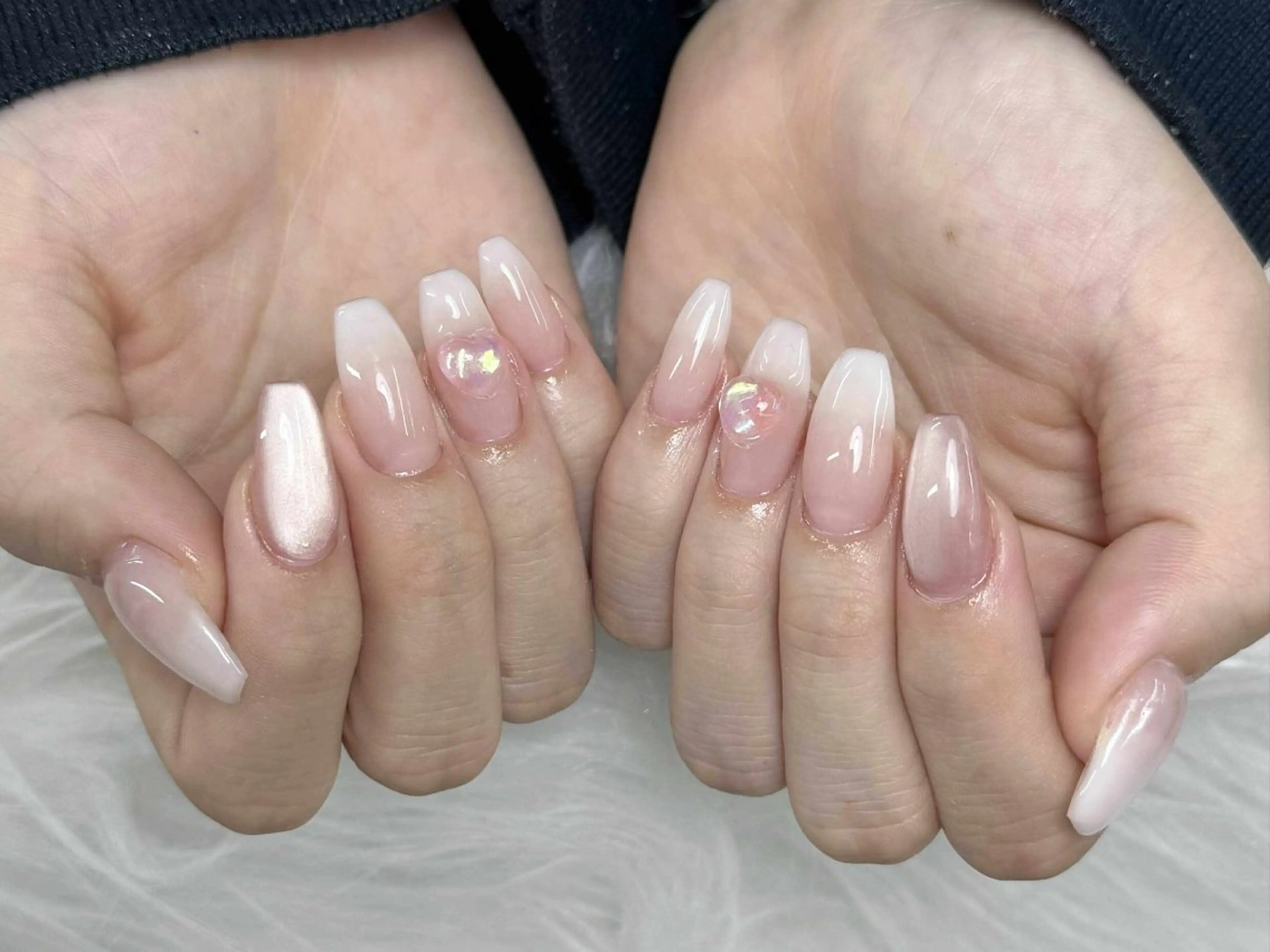 ネイル マグネットネイル ヒェウ Nail Nambaのネイルデザイン