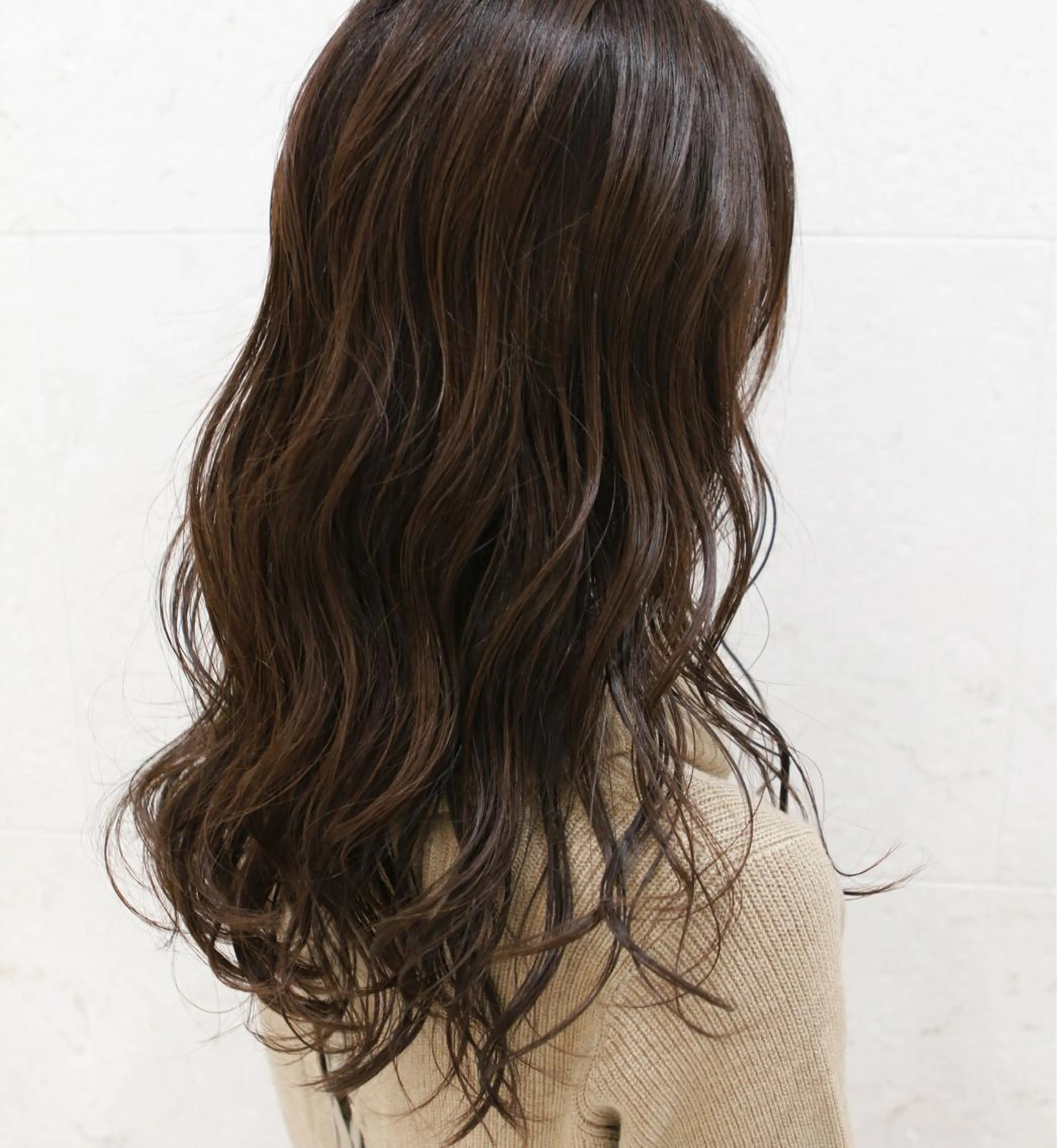 ロング カラー ピンクカラー 斉藤 貴也のヘアスタイル