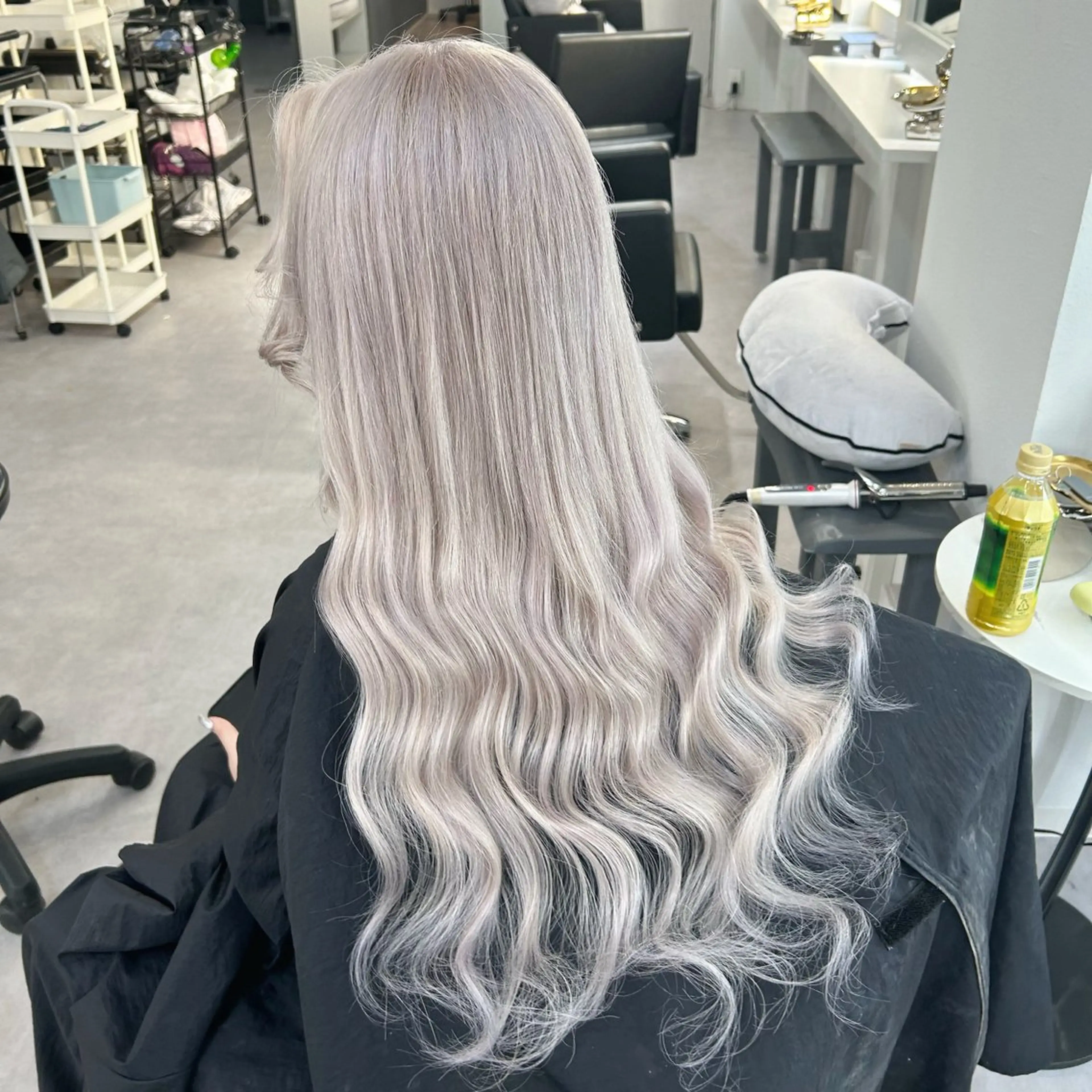ロング カラー ブリーチ ハイトーンカラー エクステ ヘアカラー Cielro【 シェイロ 】所属・Cielro/ダブル カラー/西田咲希のヘアスタイル