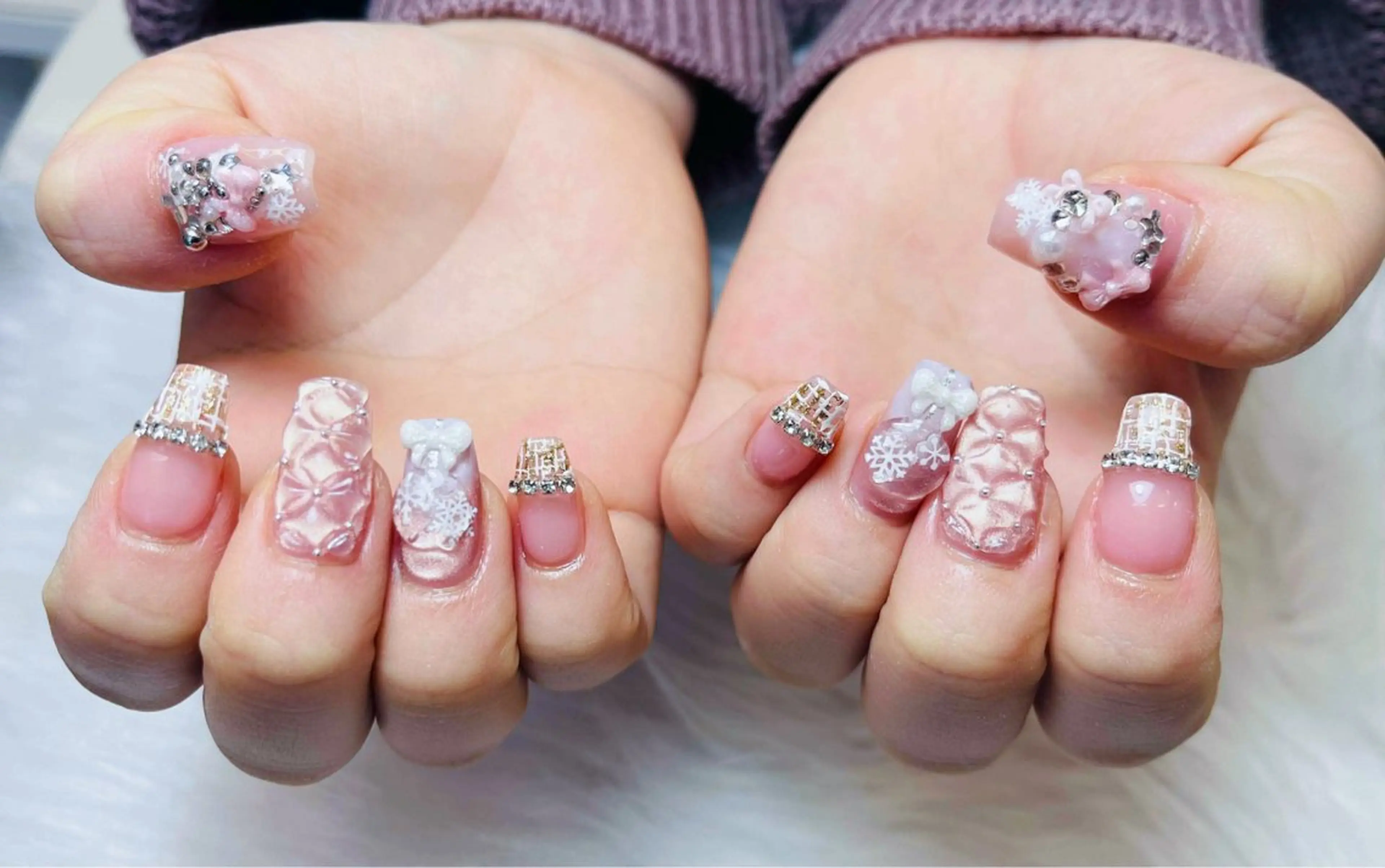 ネイル Luxe Nailのネイルデザイン